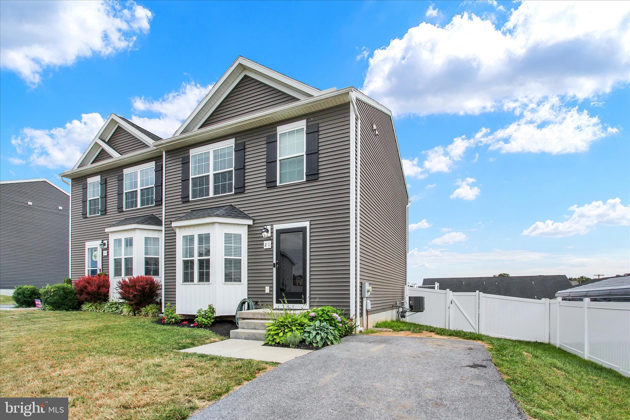 CHAPEL RIDGE - Residential