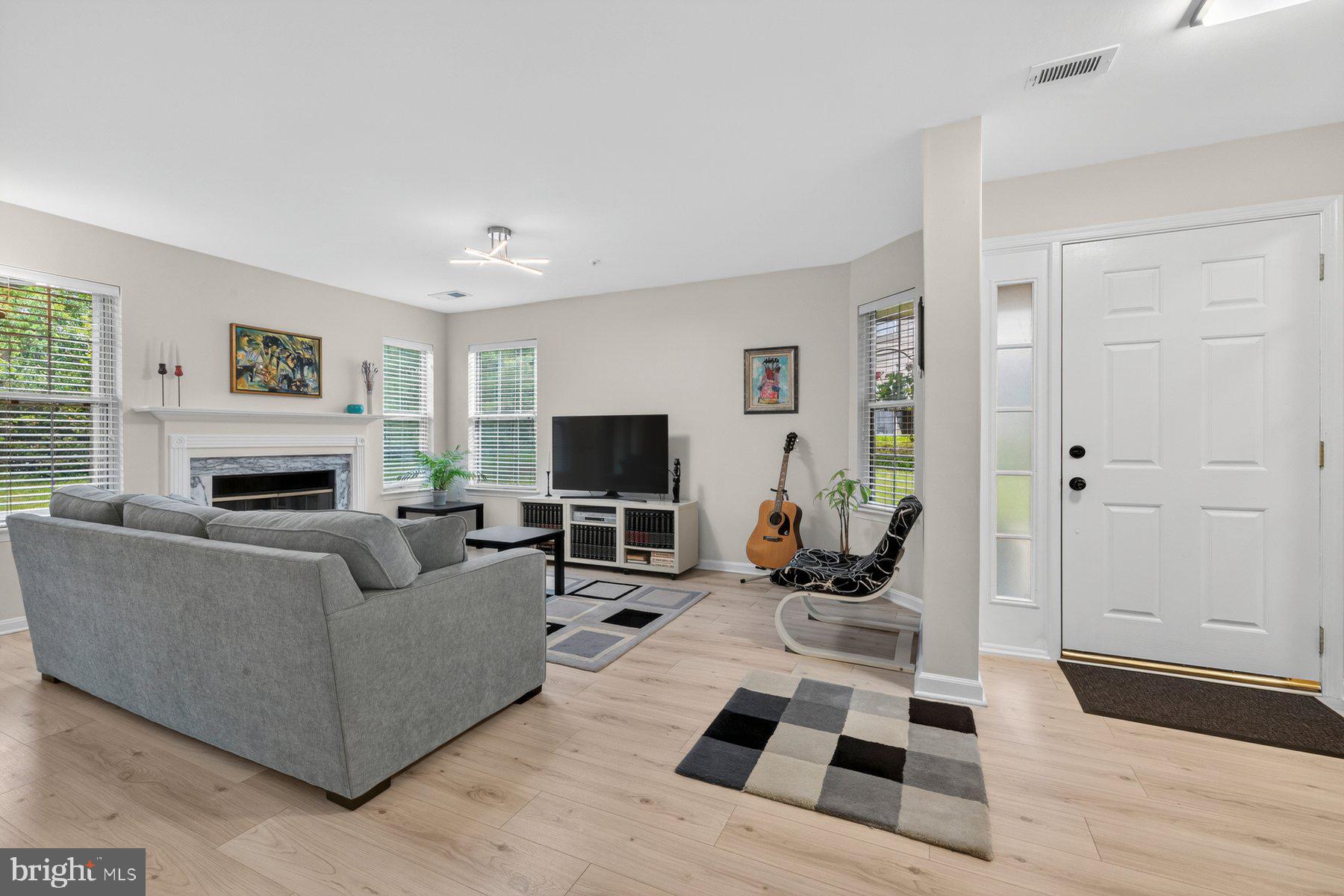 SCENERY POINTE CODM - Residential