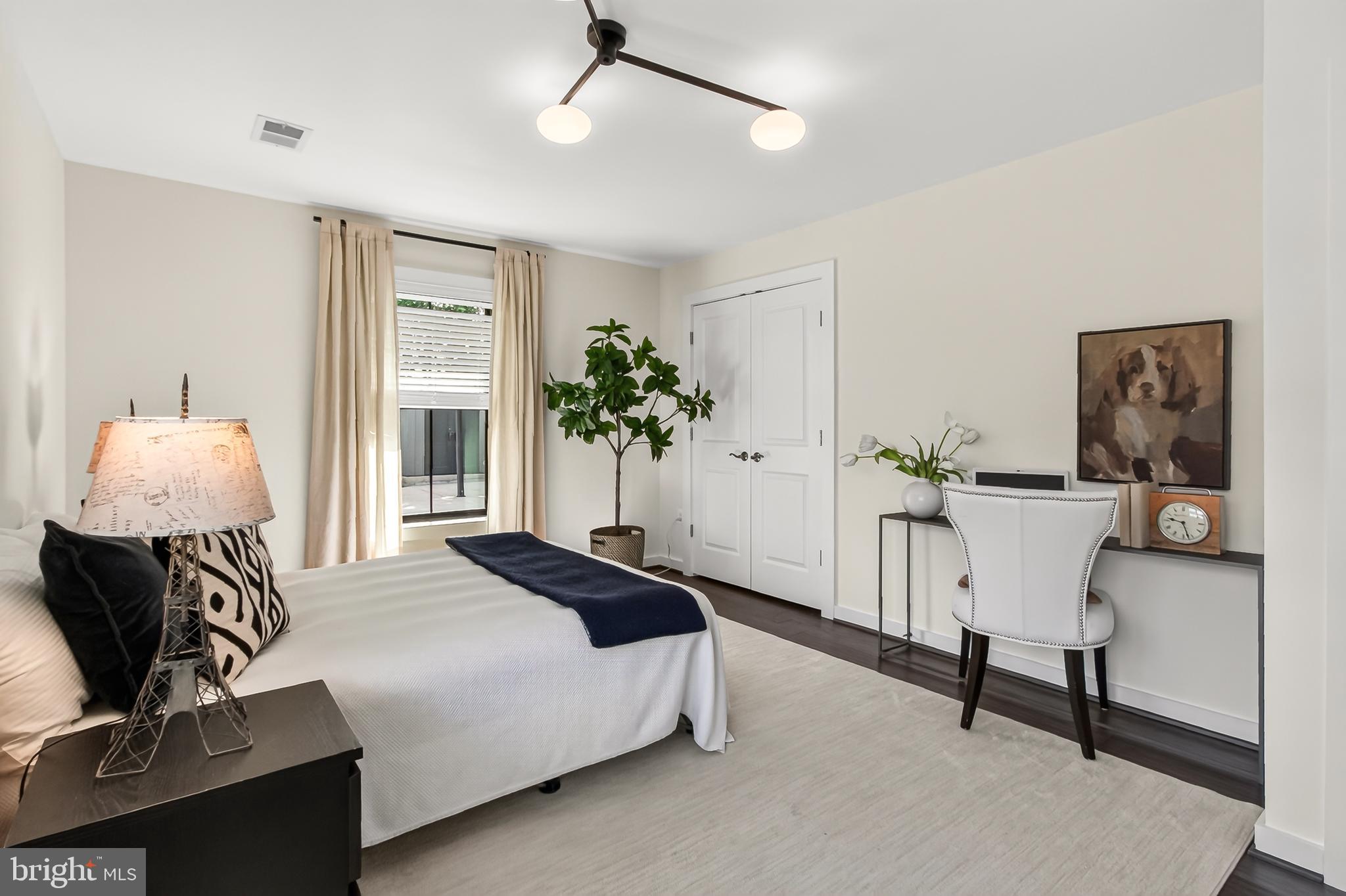 HIGHVIEW PARK - Residential