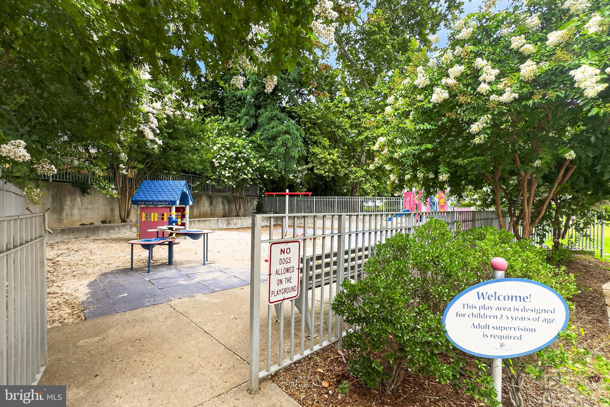 HIGHVIEW PARK - Residential