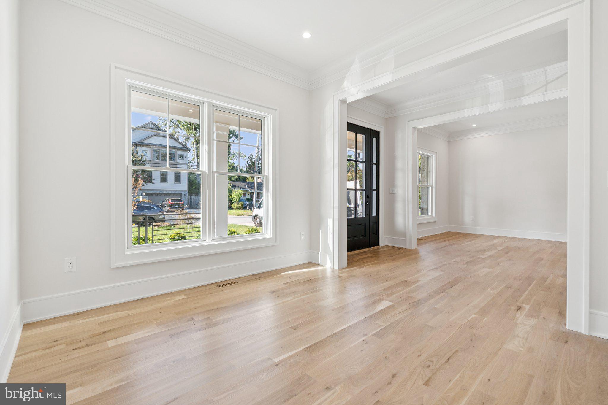 WILDWOOD MANOR - Residential
