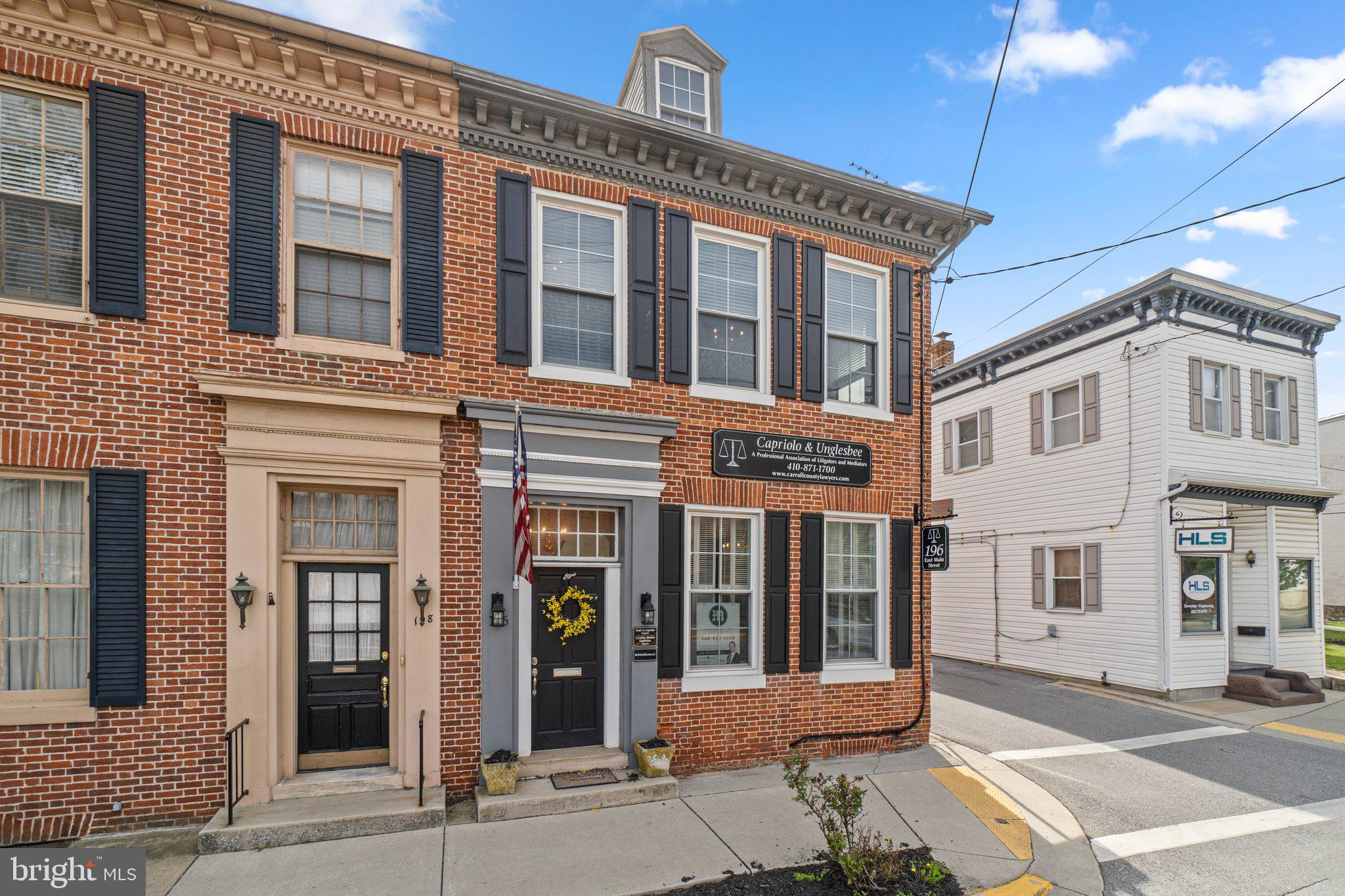 DOWNTOWN WESTMINSTER - Commercial Sale
