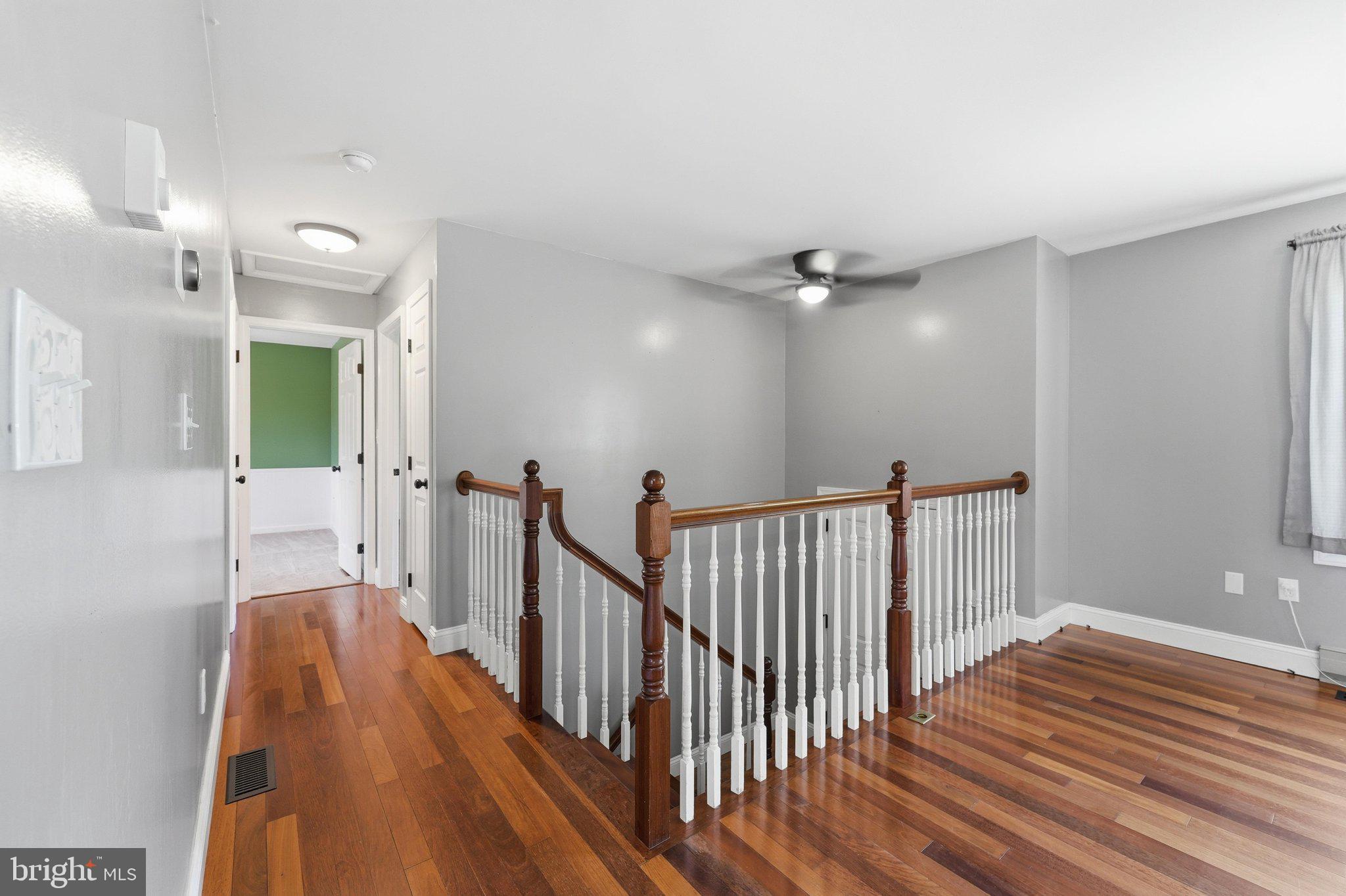 COOL HOLLOW ESTATES - Residential