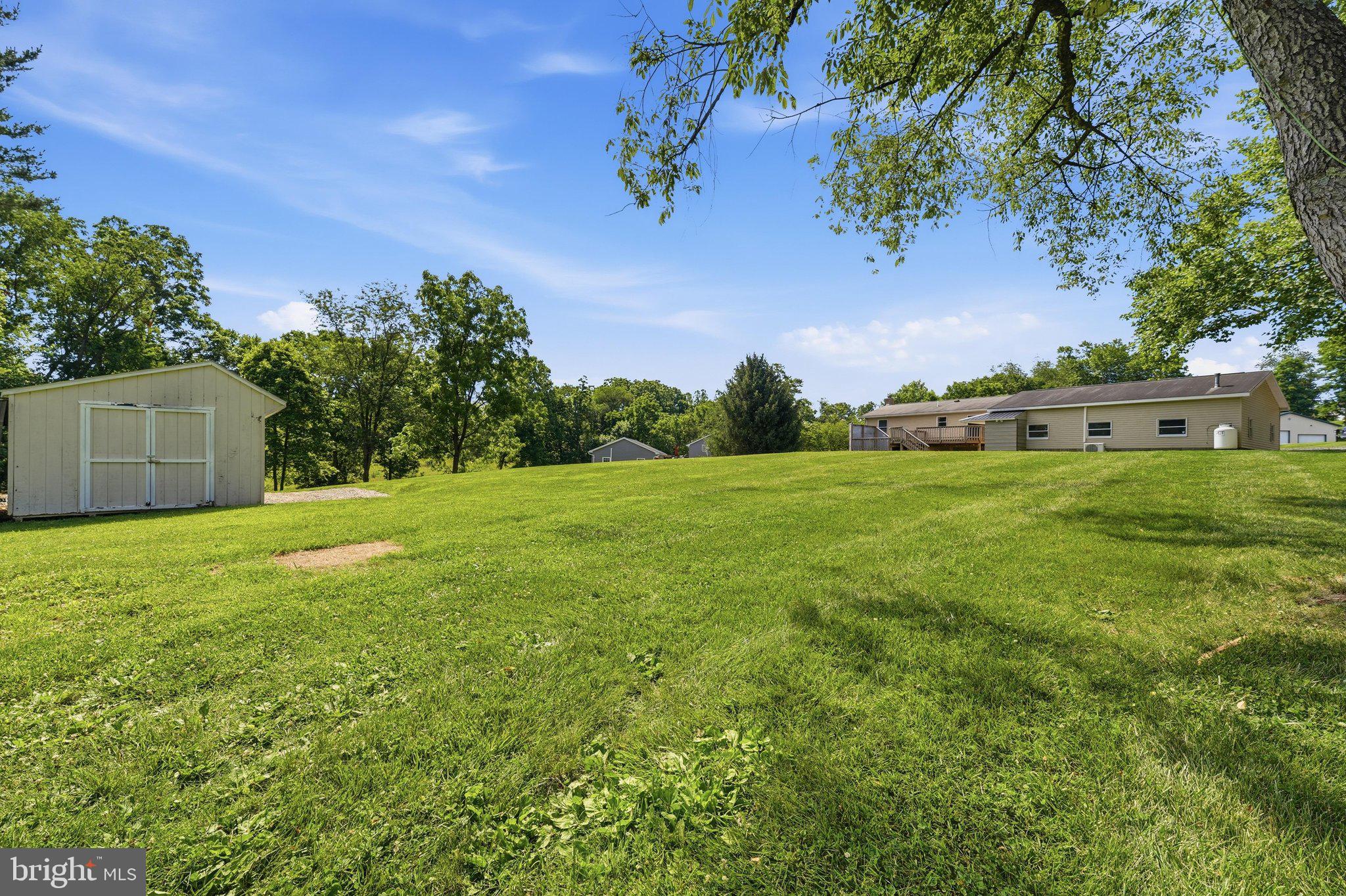 COOL HOLLOW ESTATES - Residential