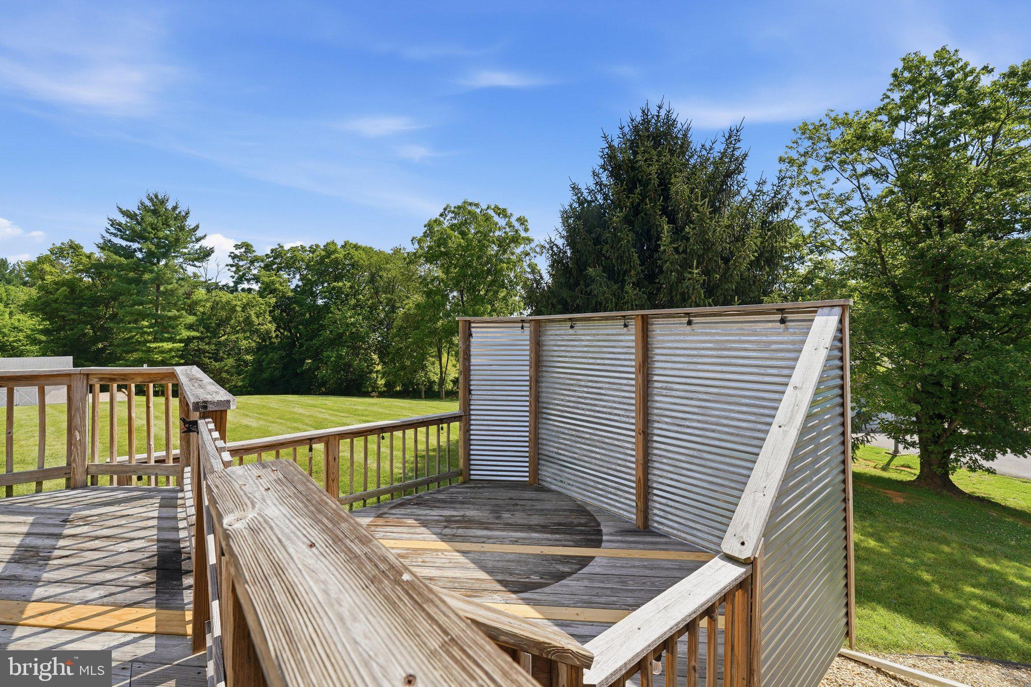 COOL HOLLOW ESTATES - Residential