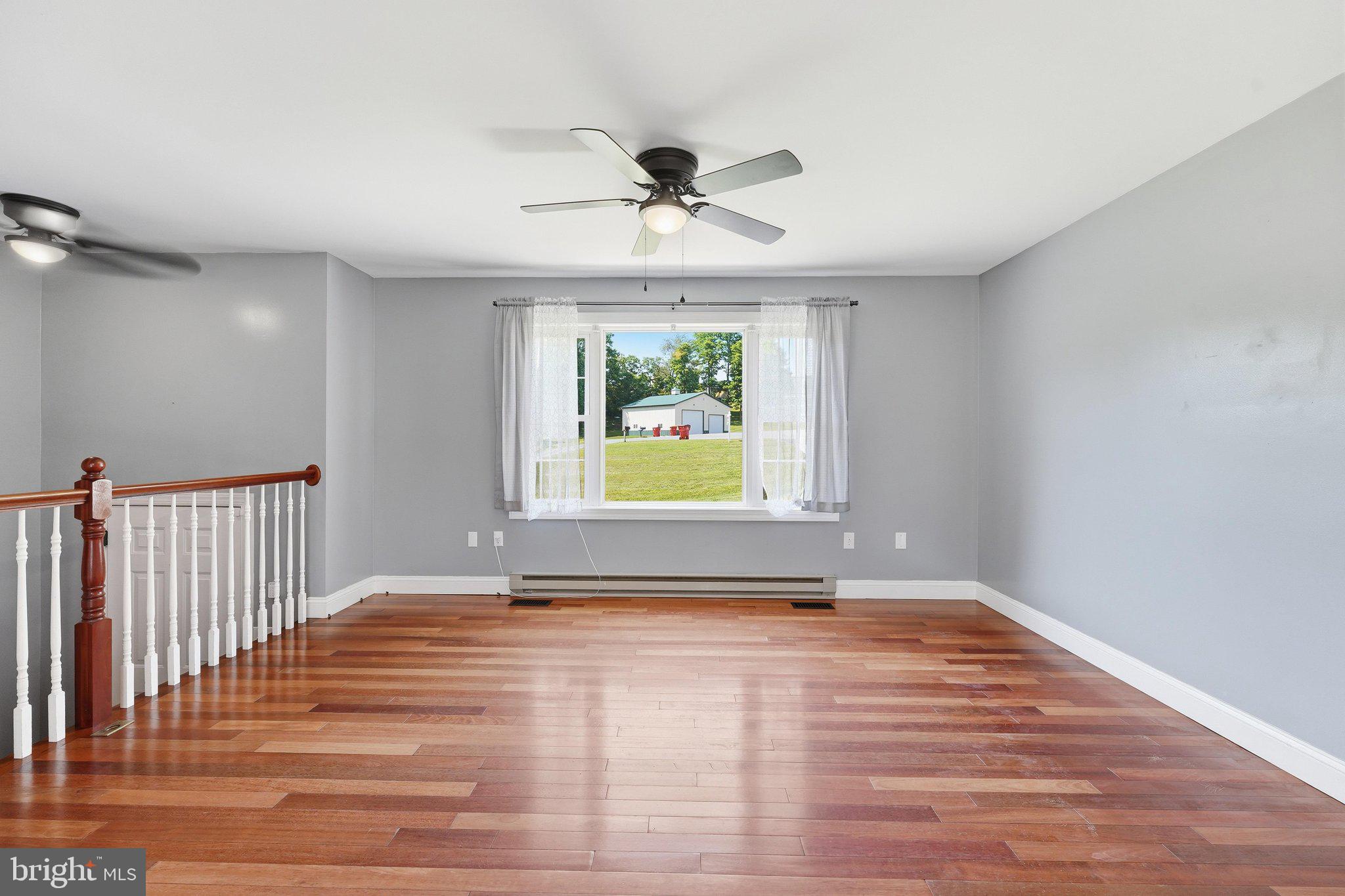 COOL HOLLOW ESTATES - Residential