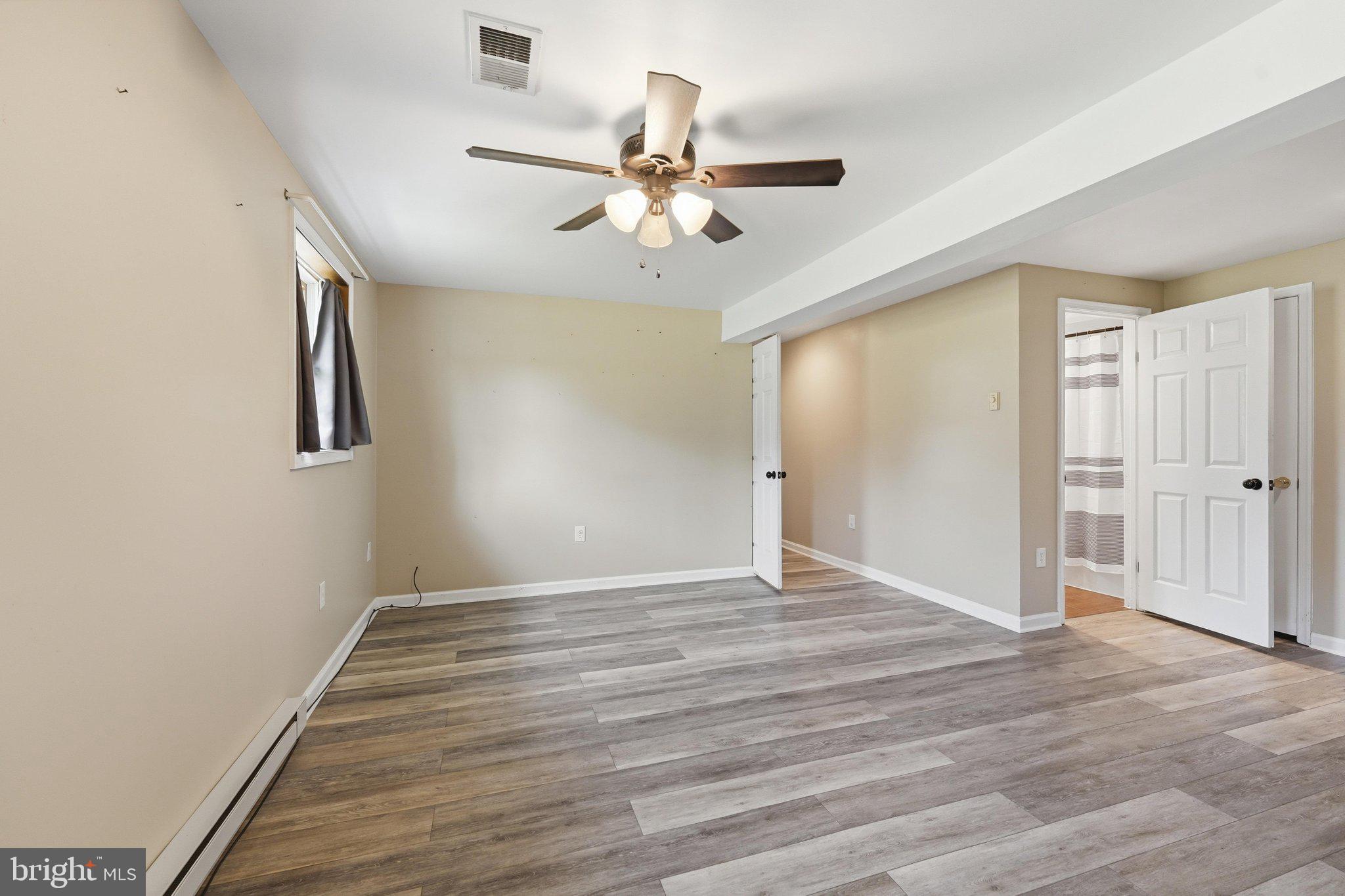 COOL HOLLOW ESTATES - Residential