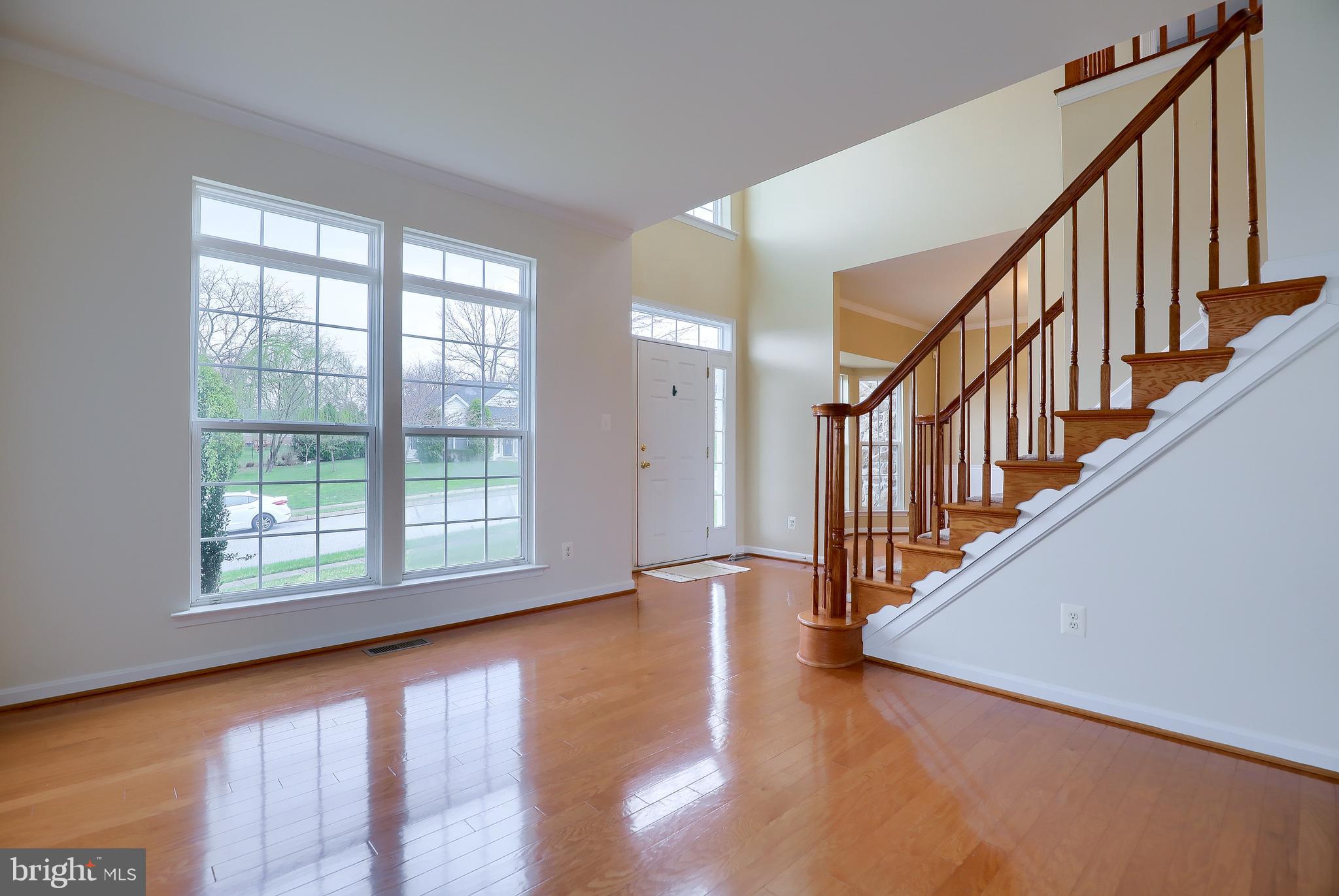 FRANKLIN SQUARE - Residential