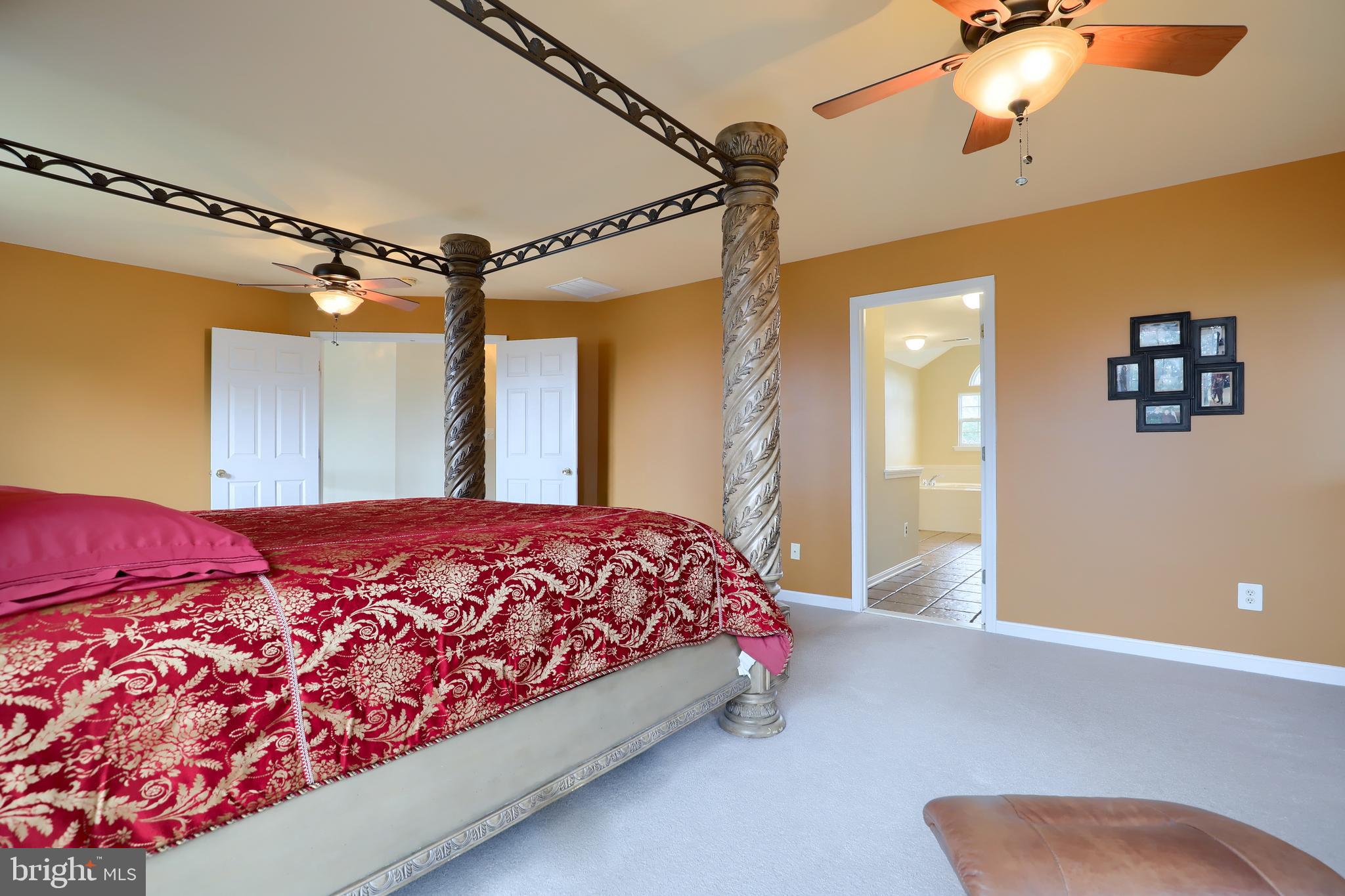 FRANKLIN SQUARE - Residential