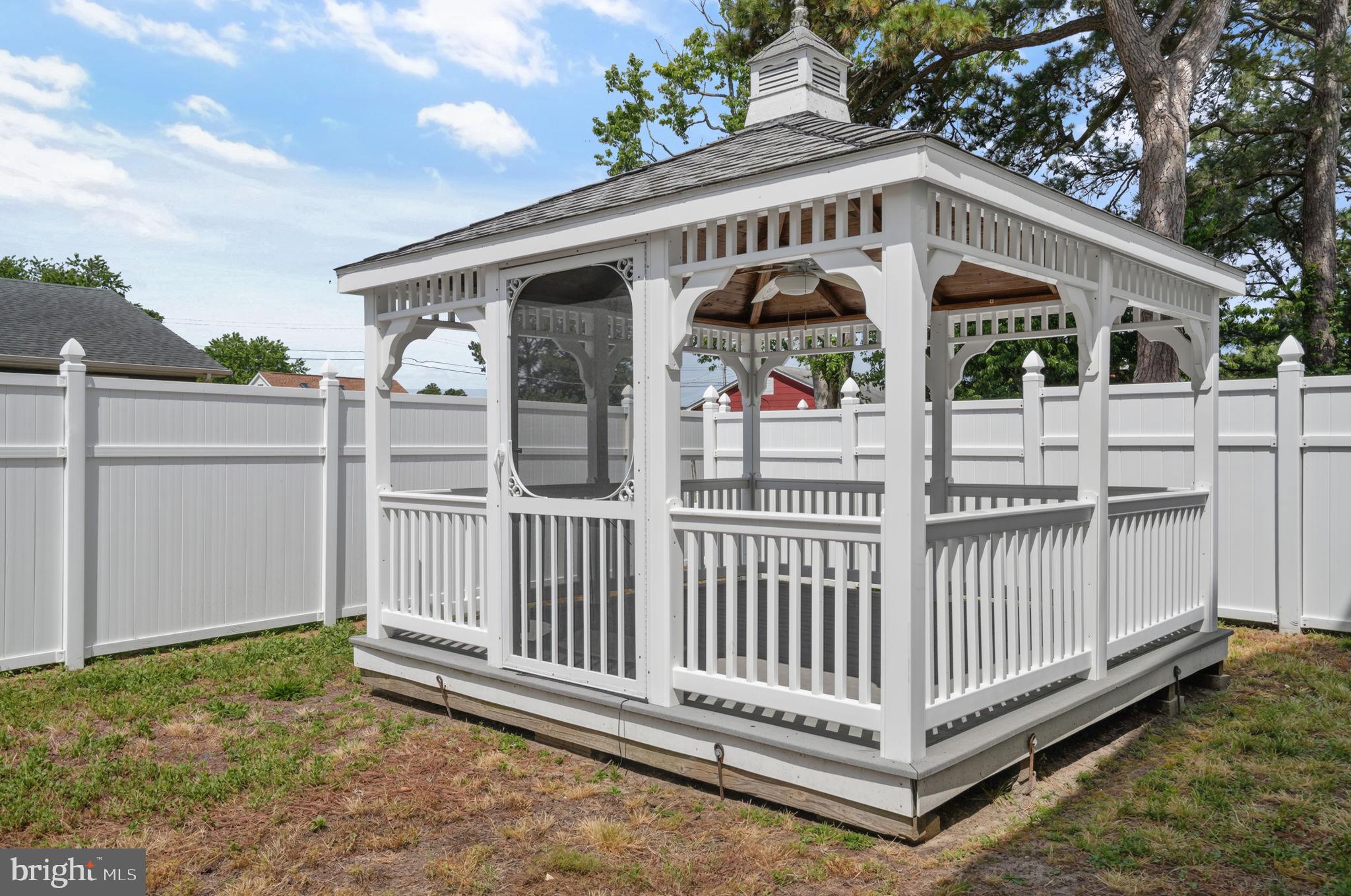CHINCOTEAGUE - Residential