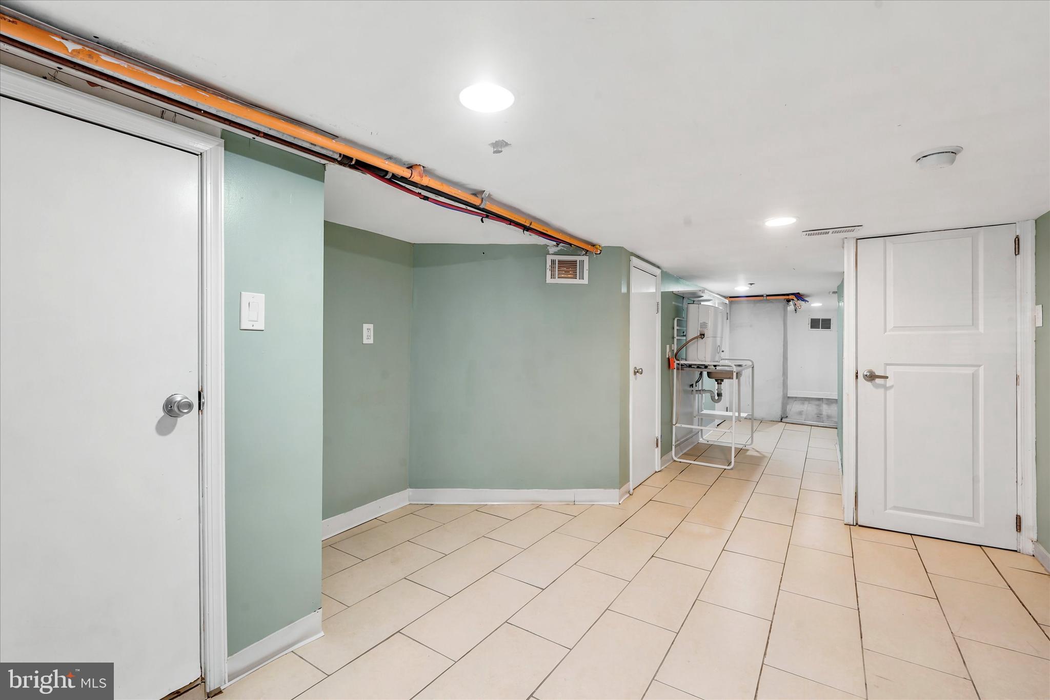 EAST PASSYUNK CROSSING - Residential