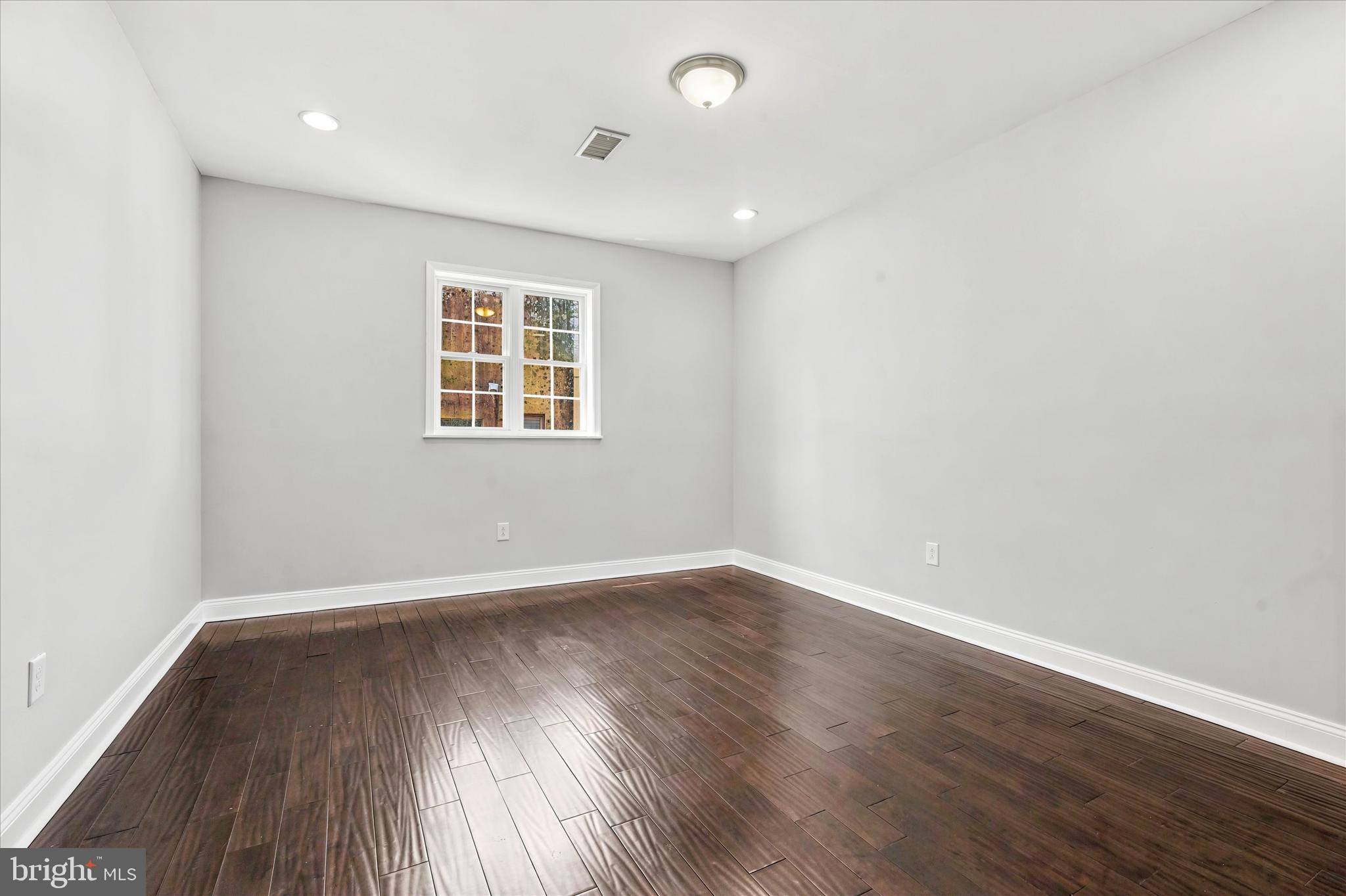 EAST PASSYUNK CROSSING - Residential
