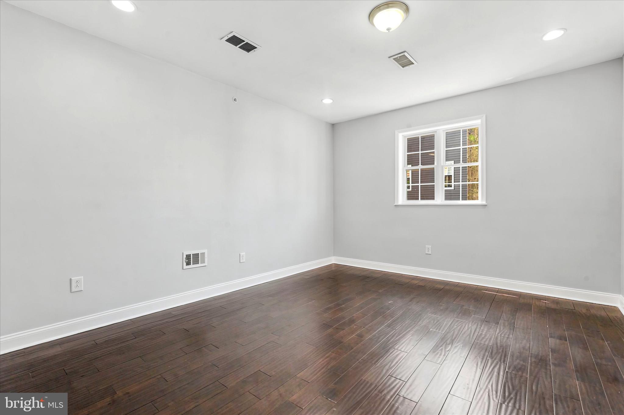 EAST PASSYUNK CROSSING - Residential