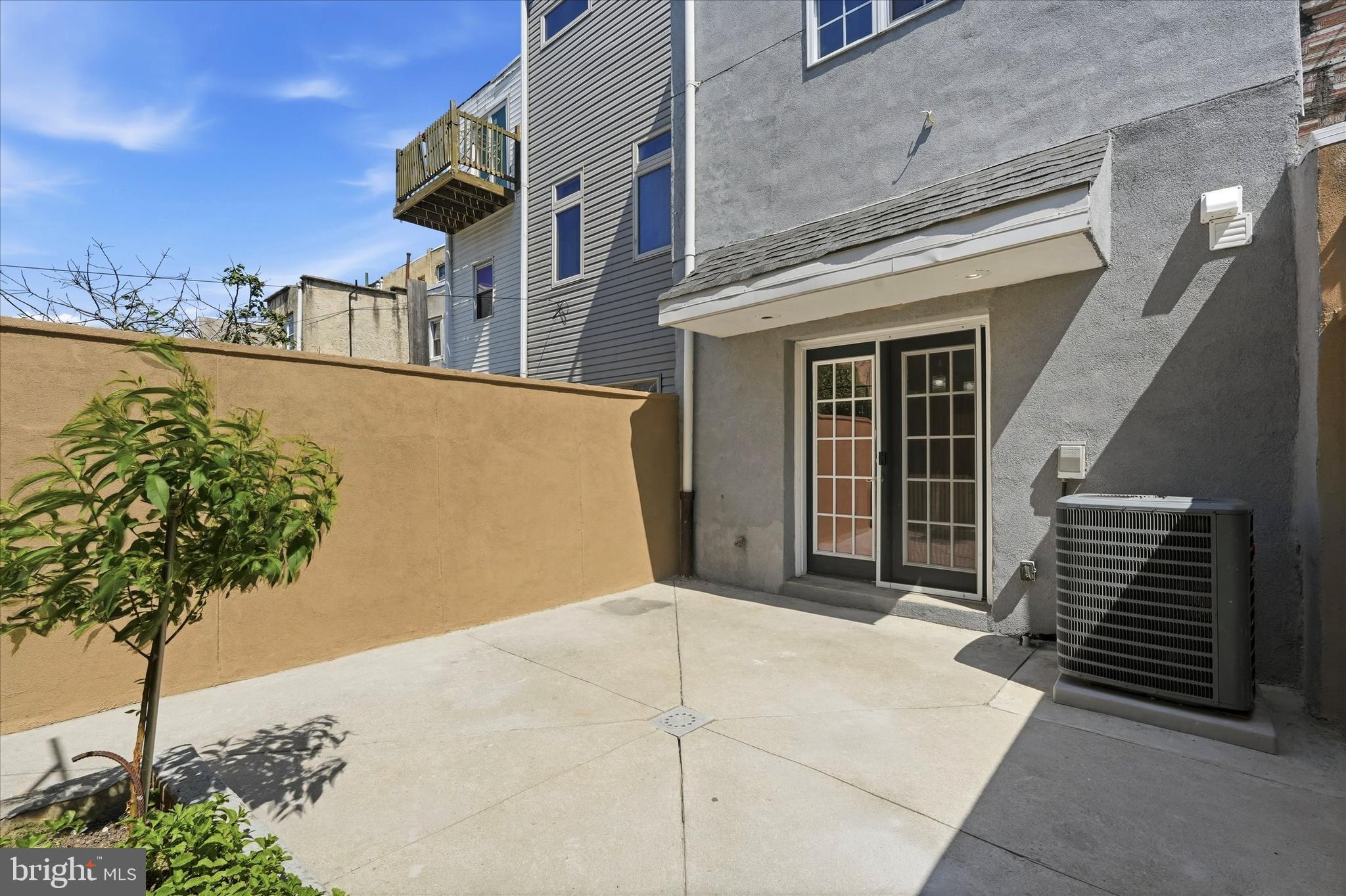 EAST PASSYUNK CROSSING - Residential