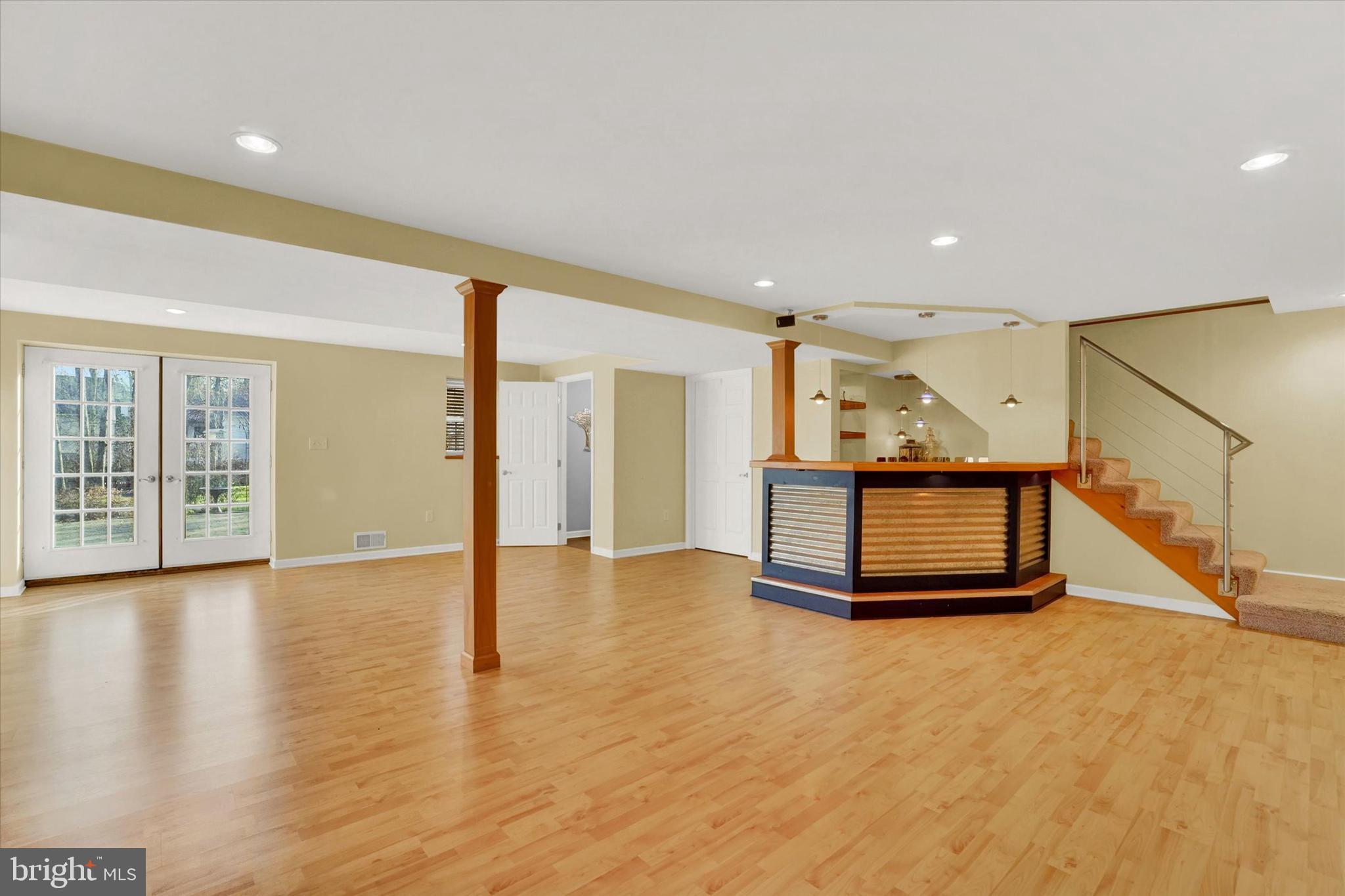 LEXINGTON MEADOWS - Residential