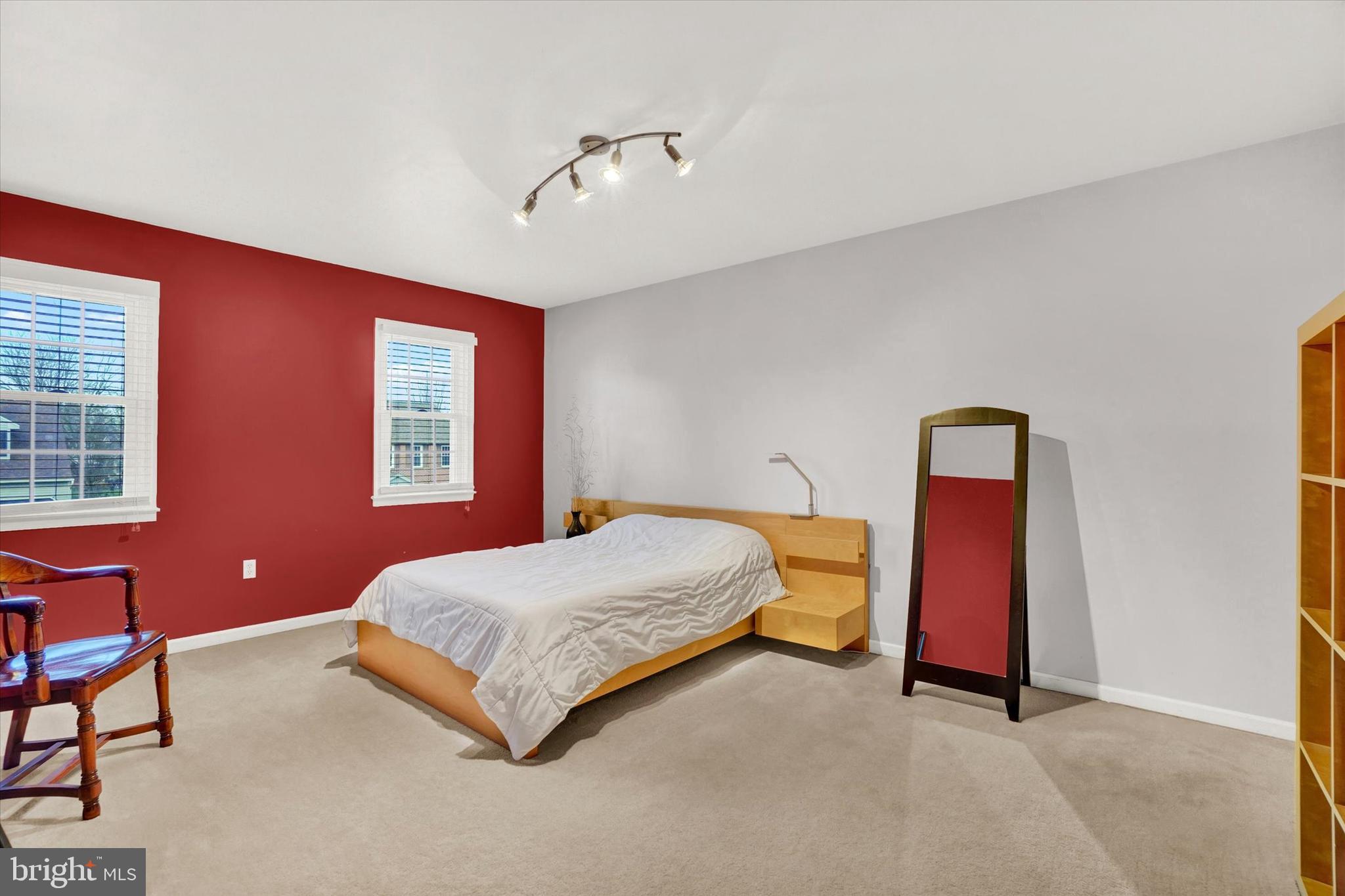 LEXINGTON MEADOWS - Residential