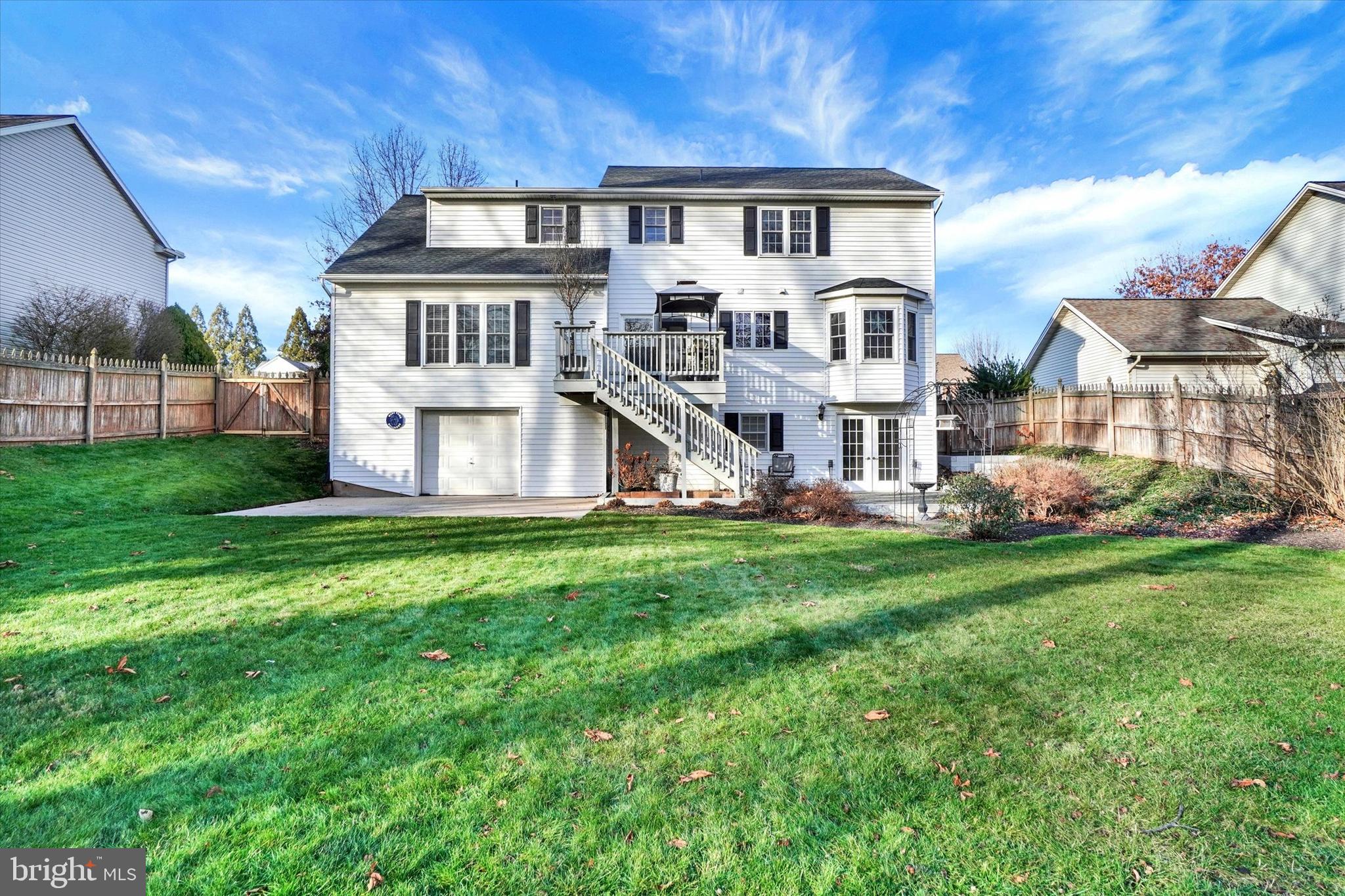 LEXINGTON MEADOWS - Residential