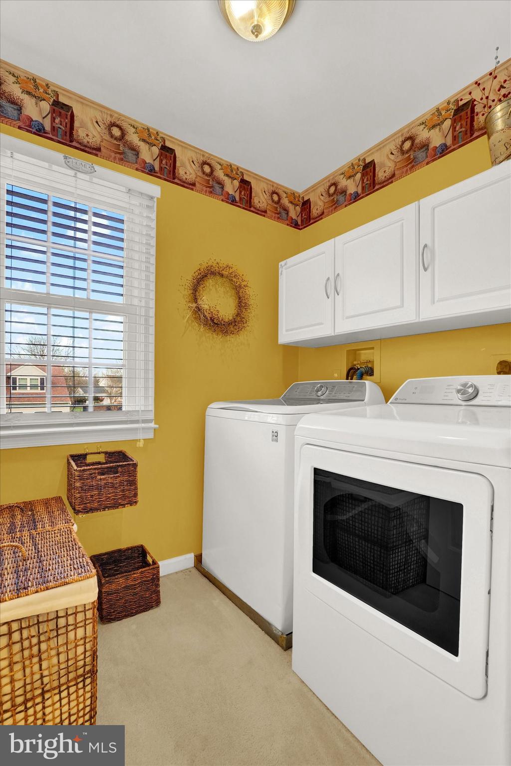 LEXINGTON MEADOWS - Residential