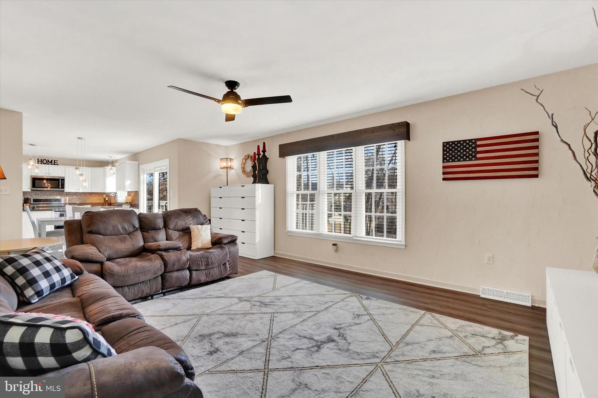 LEXINGTON MEADOWS - Residential