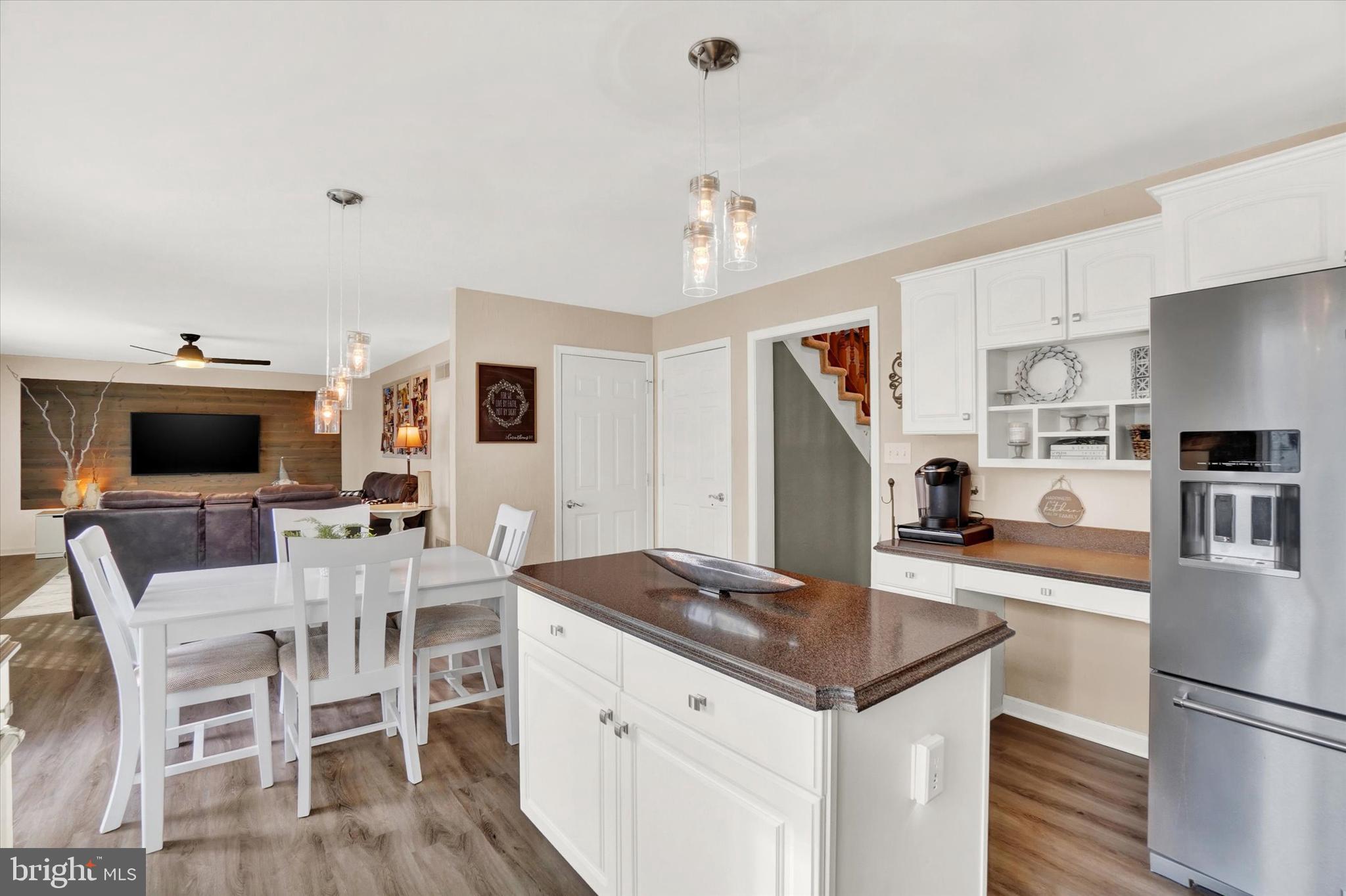 LEXINGTON MEADOWS - Residential