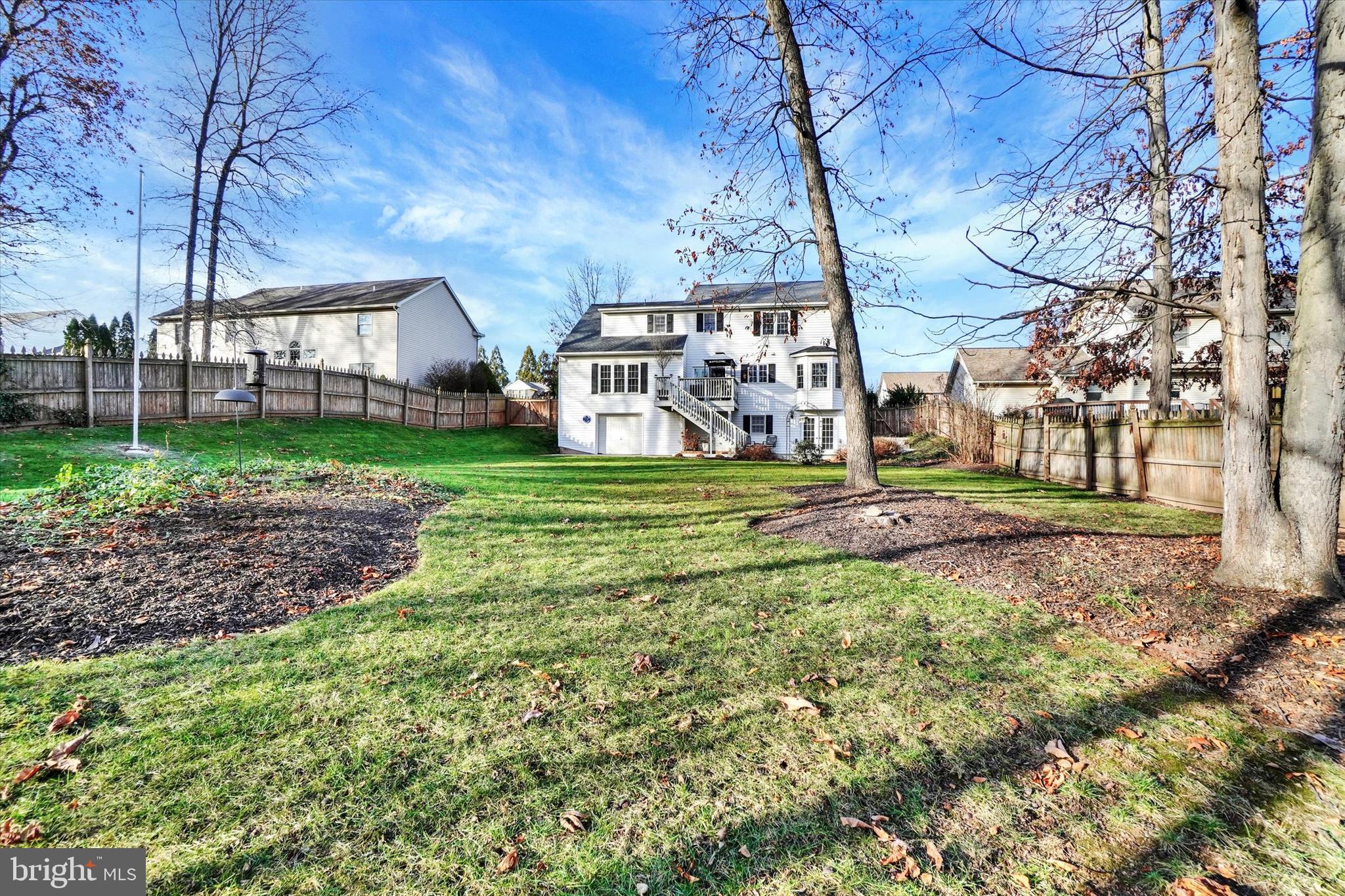 LEXINGTON MEADOWS - Residential