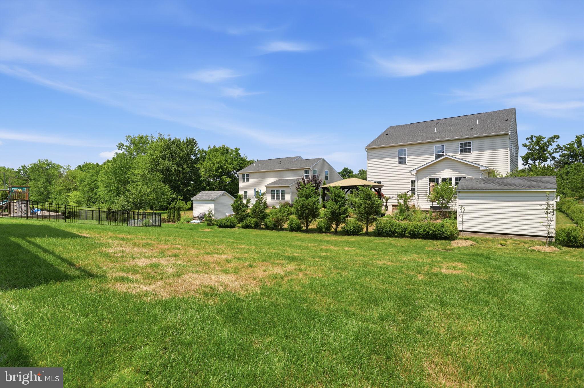 SPRINGFORD ESTATES - Residential