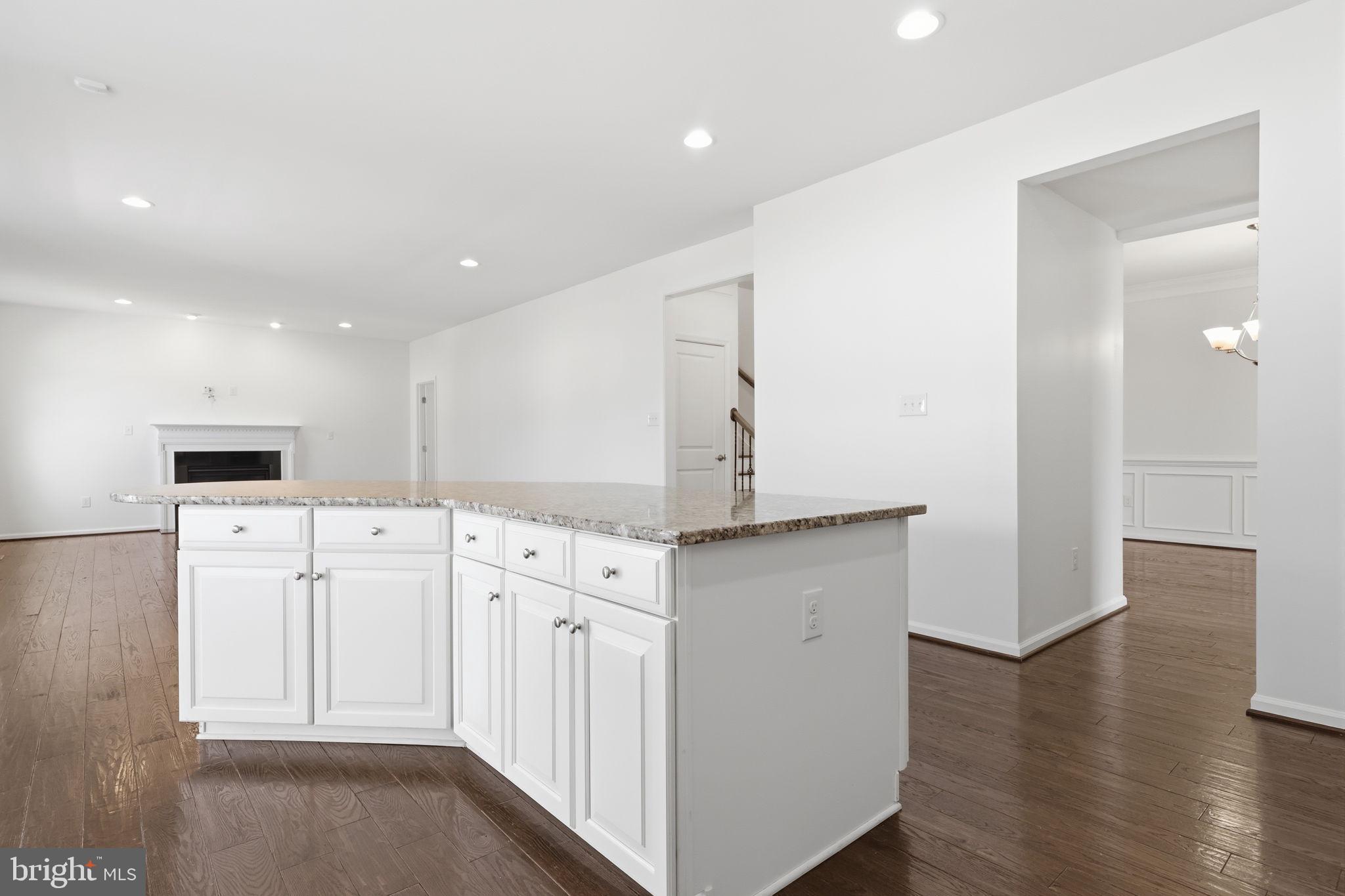 SPRINGFORD ESTATES - Residential
