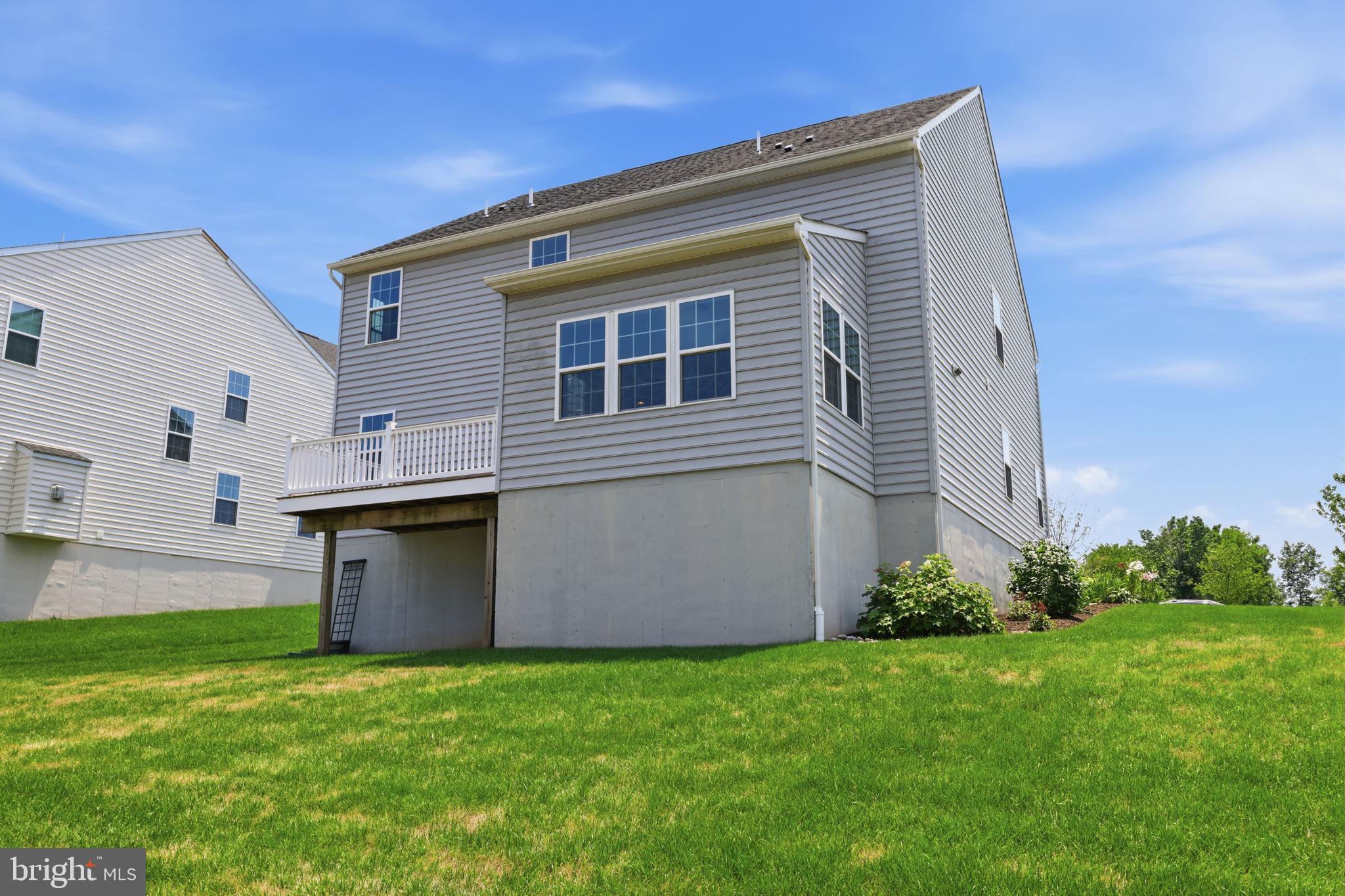 SPRINGFORD ESTATES - Residential