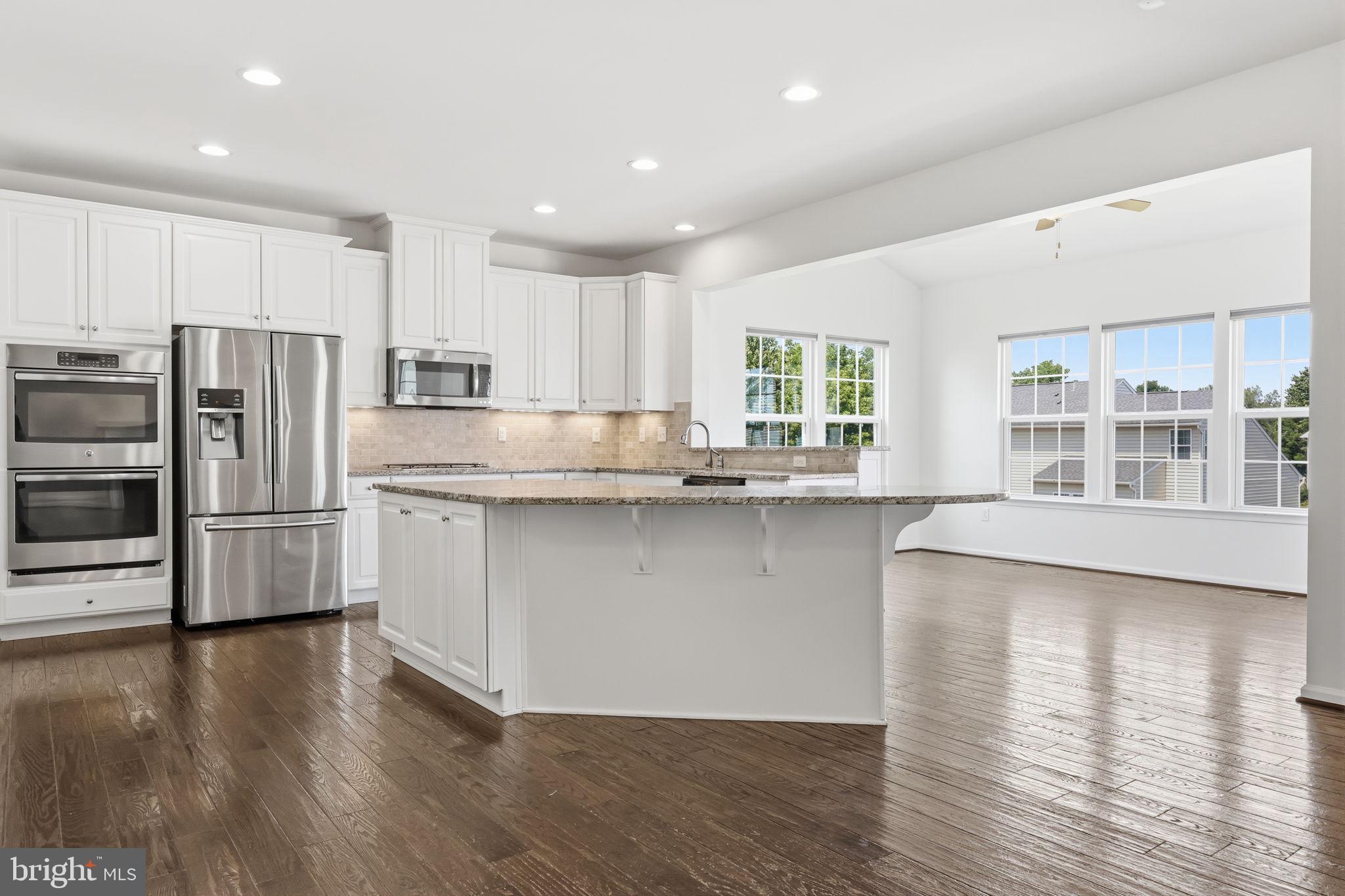 SPRINGFORD ESTATES - Residential