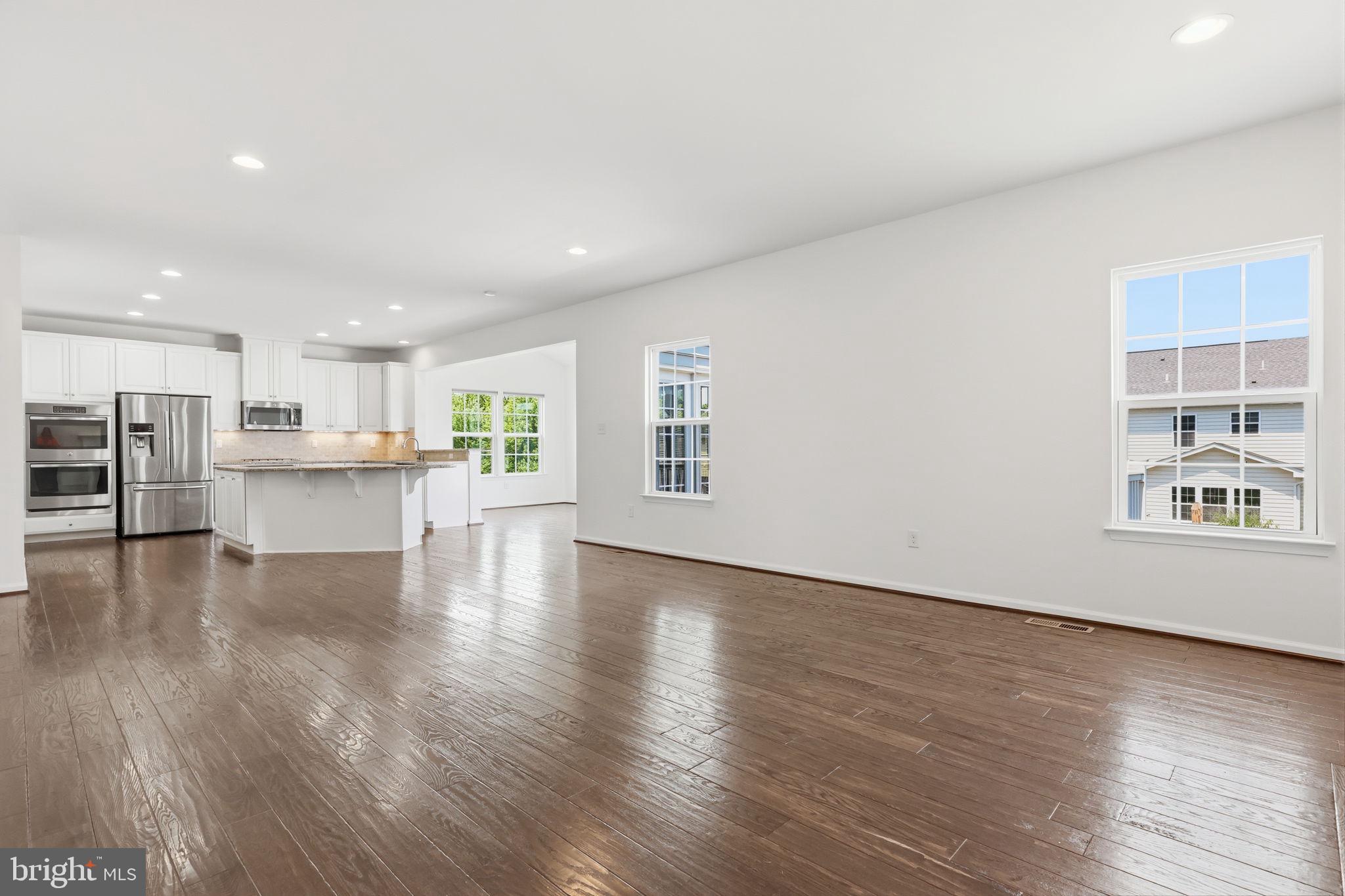 SPRINGFORD ESTATES - Residential