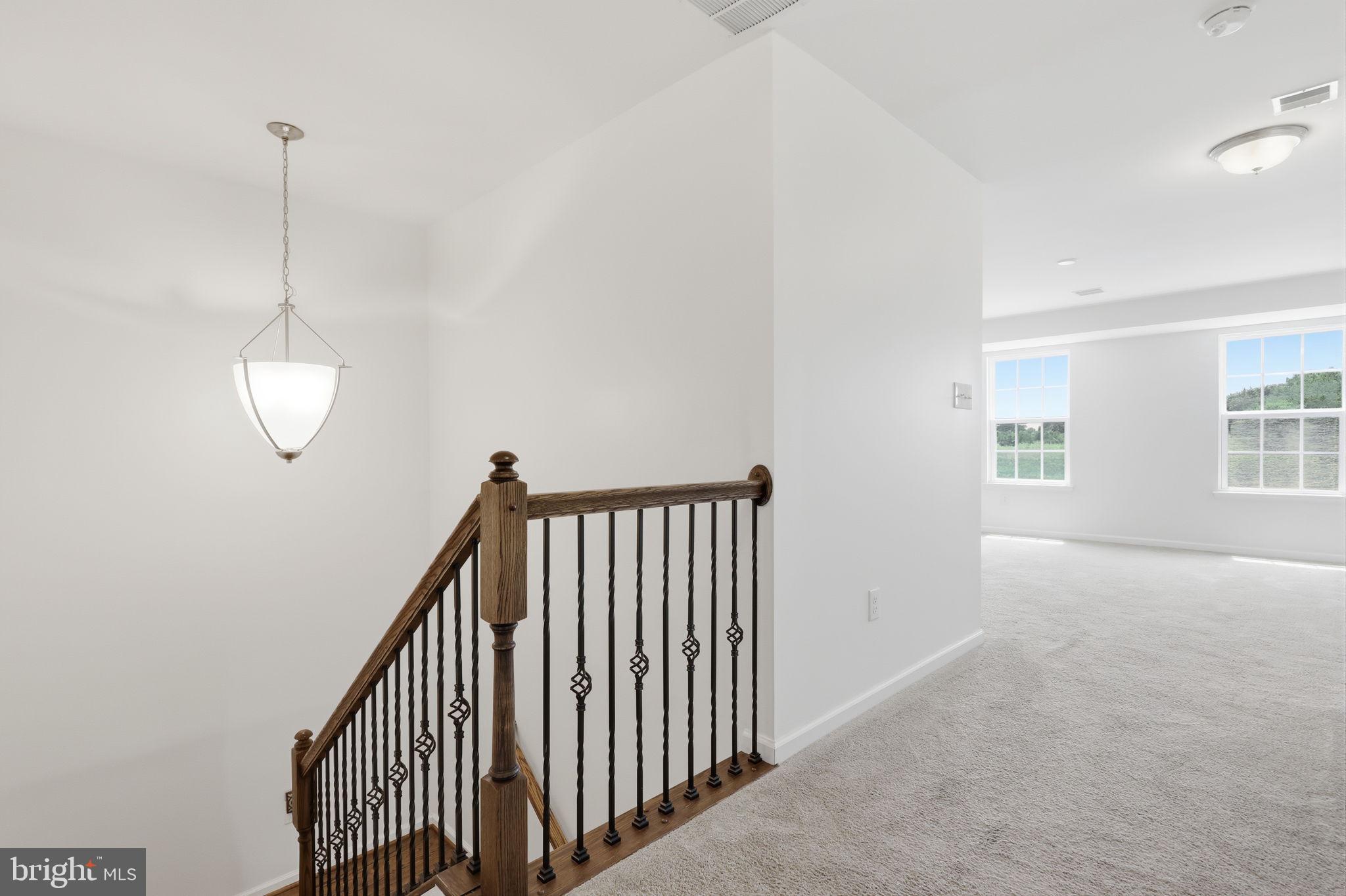 SPRINGFORD ESTATES - Residential