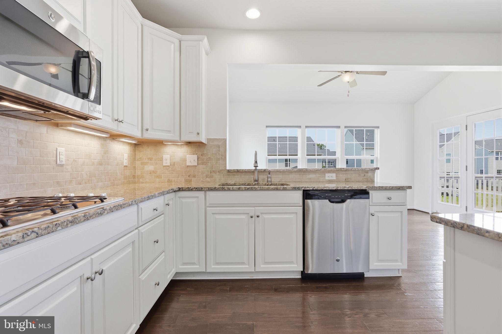 SPRINGFORD ESTATES - Residential