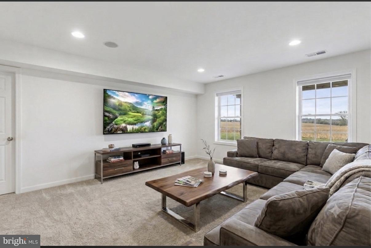 SPRINGFORD ESTATES - Residential