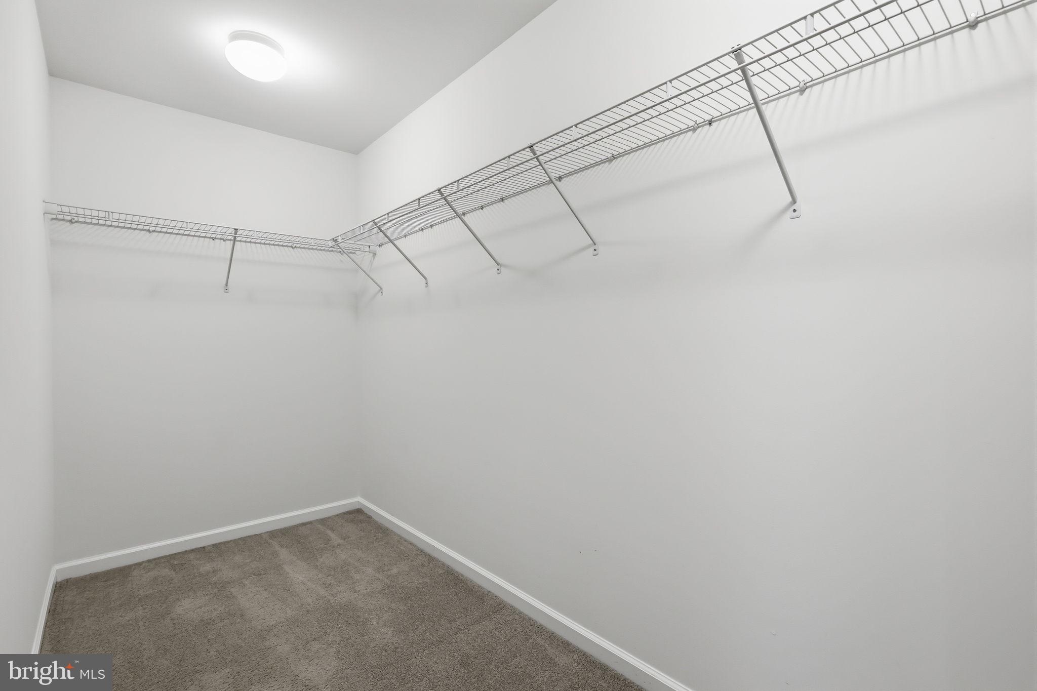 SPRINGFORD ESTATES - Residential