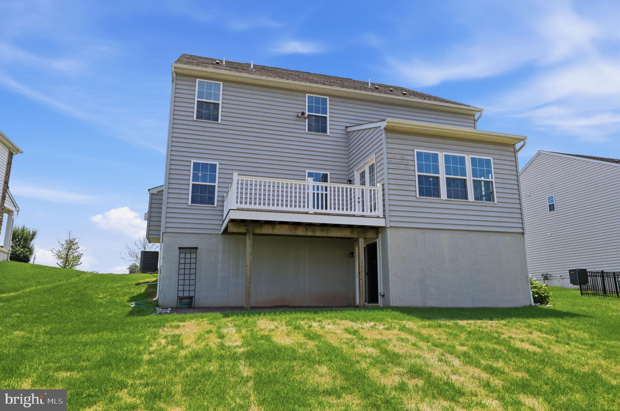 SPRINGFORD ESTATES - Residential