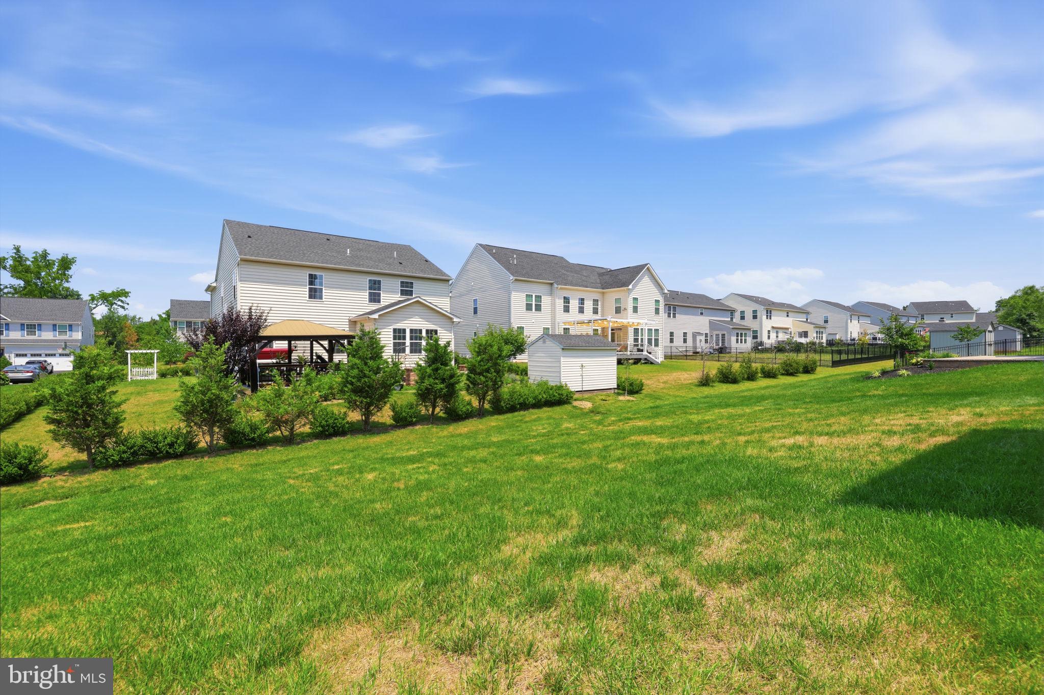 SPRINGFORD ESTATES - Residential