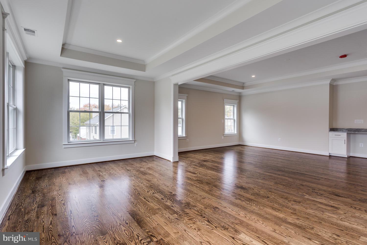 WESTBRIAR COUNTRY CLUB ESTATES - Residential