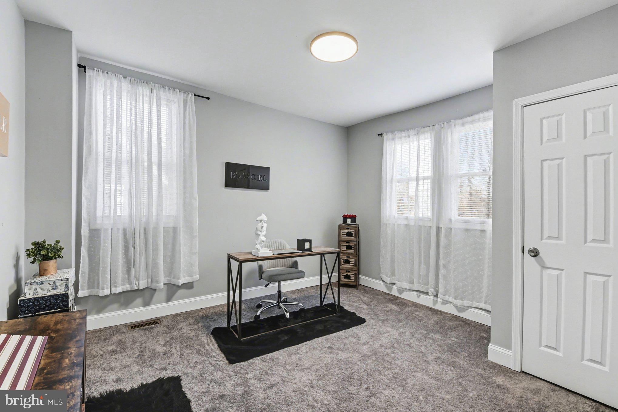 HOWARD PARK - Residential