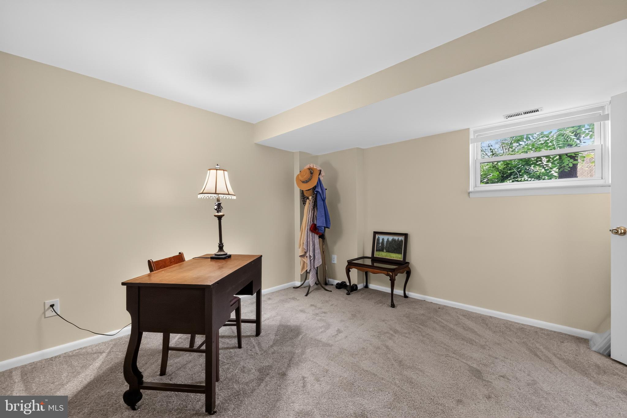 FOX CHASE - Residential
