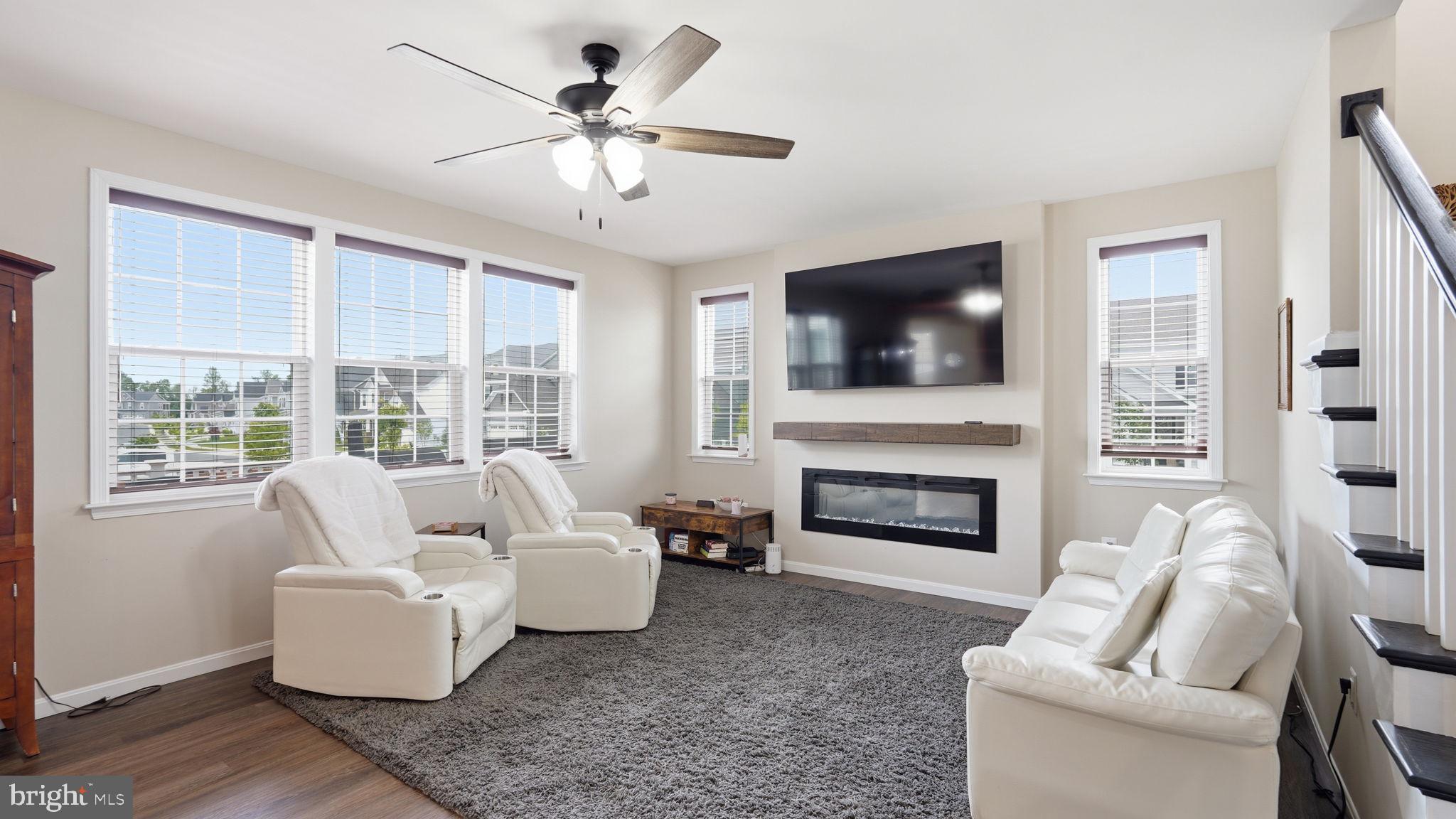 EMBREY MILL - Residential