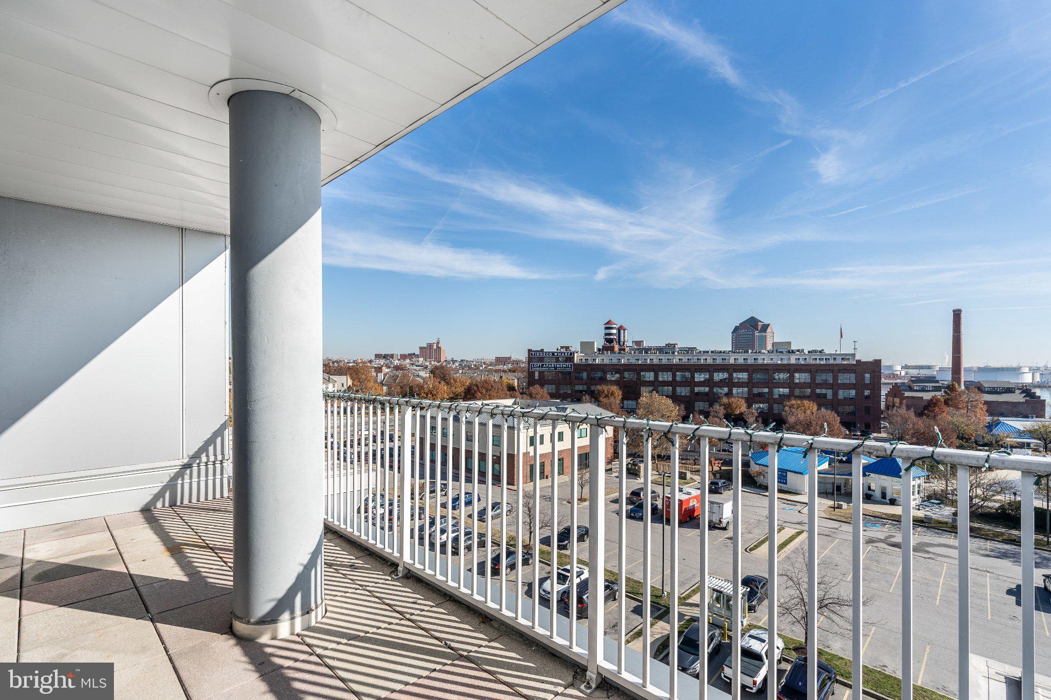 LIGHTHOUSE LANDING - Residential