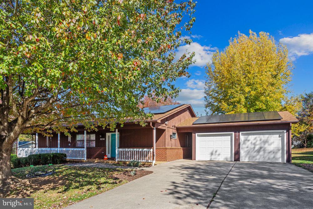 LAKEWOOD - Residential