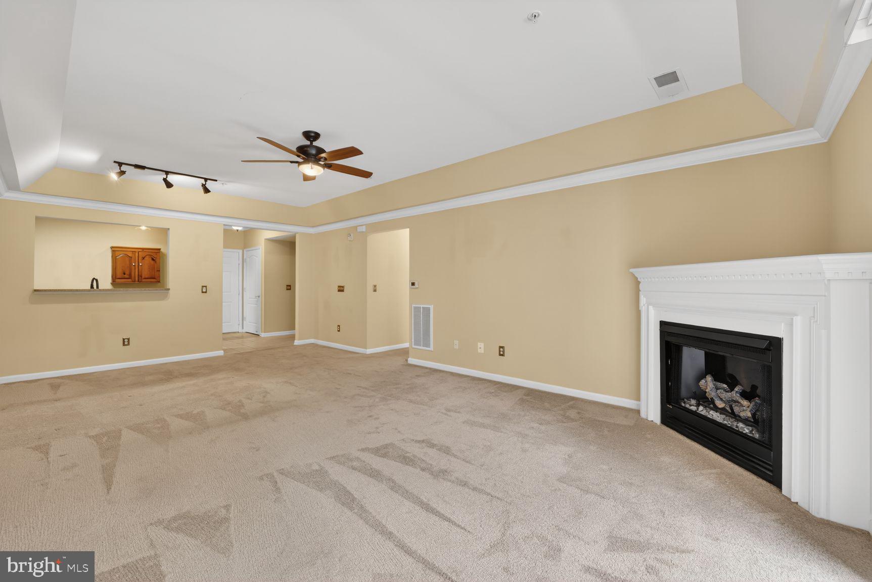 PINEY ORCHARD - Residential