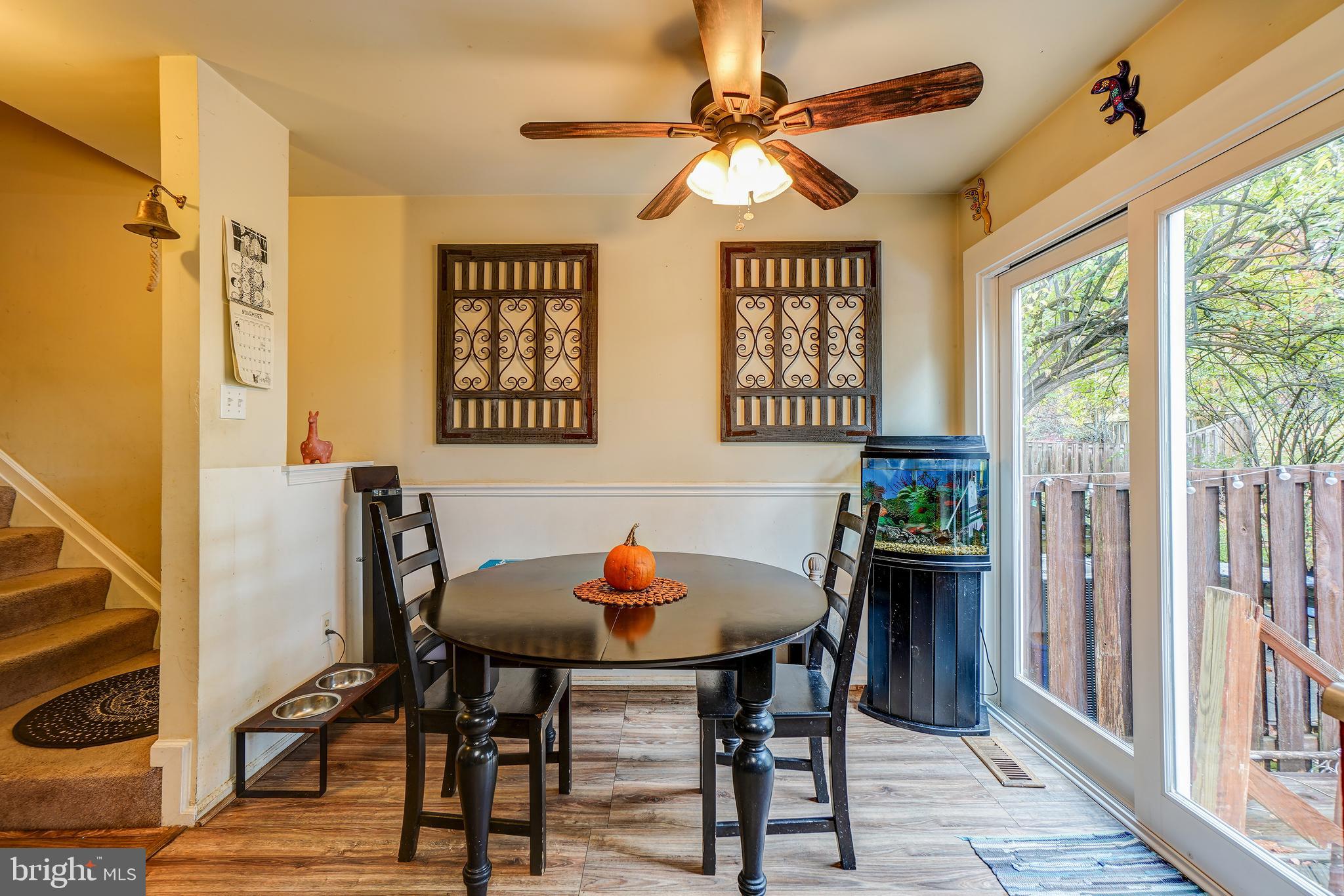 SILVER SPRING CNTRY CLUB - Residential Lease