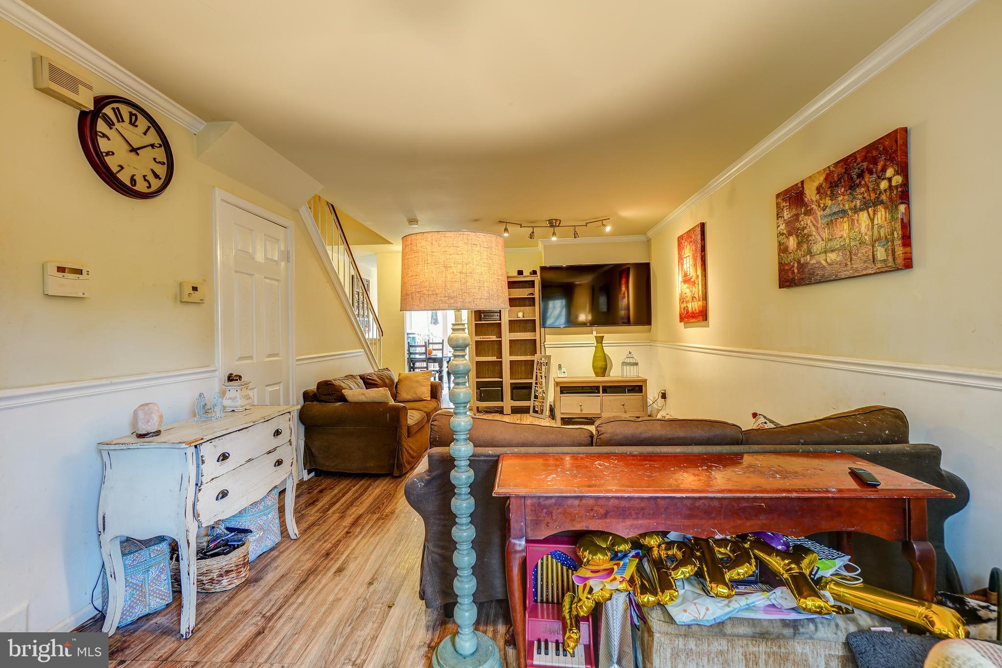 SILVER SPRING CNTRY CLUB - Residential Lease