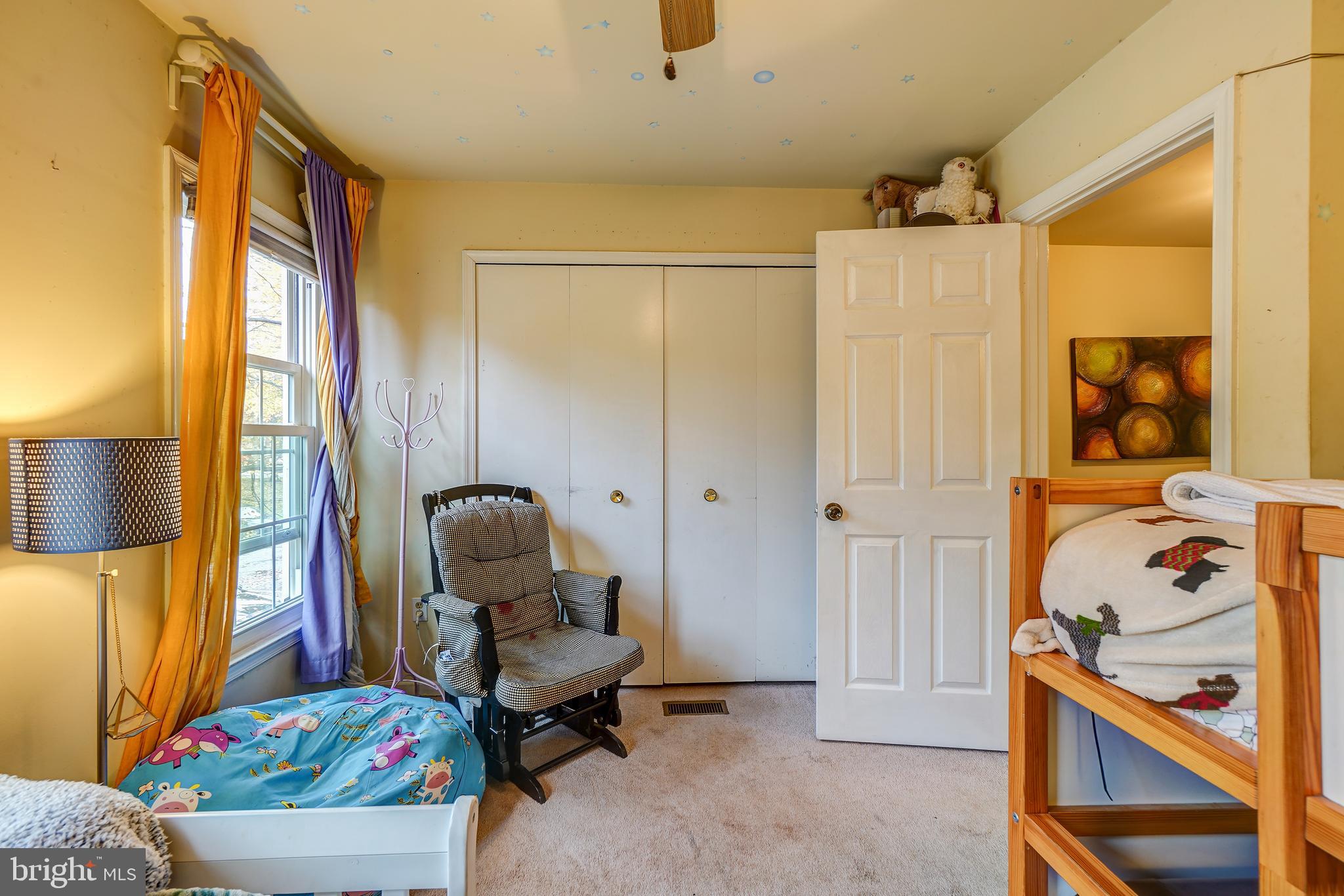 SILVER SPRING CNTRY CLUB - Residential Lease