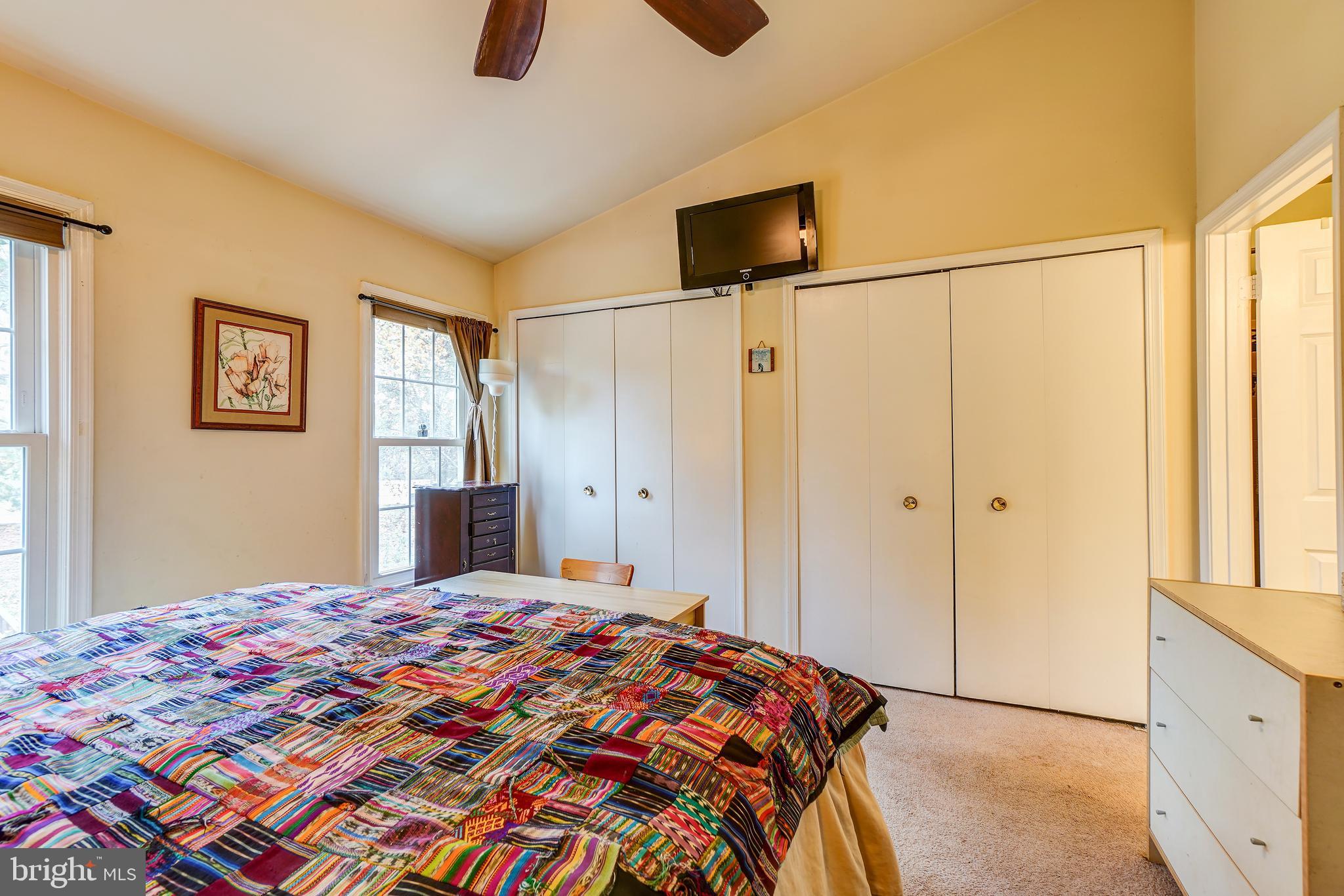 SILVER SPRING CNTRY CLUB - Residential Lease