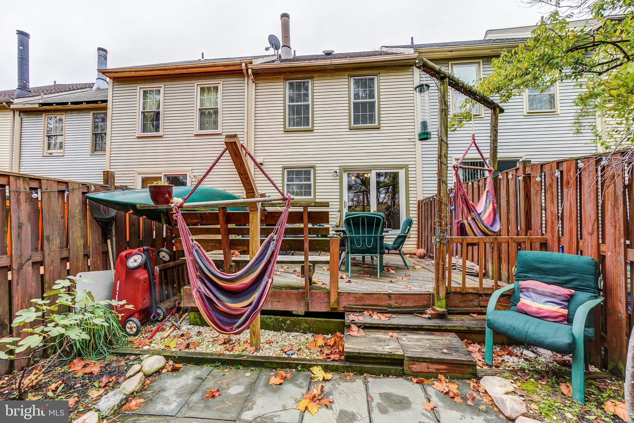 SILVER SPRING CNTRY CLUB - Residential Lease