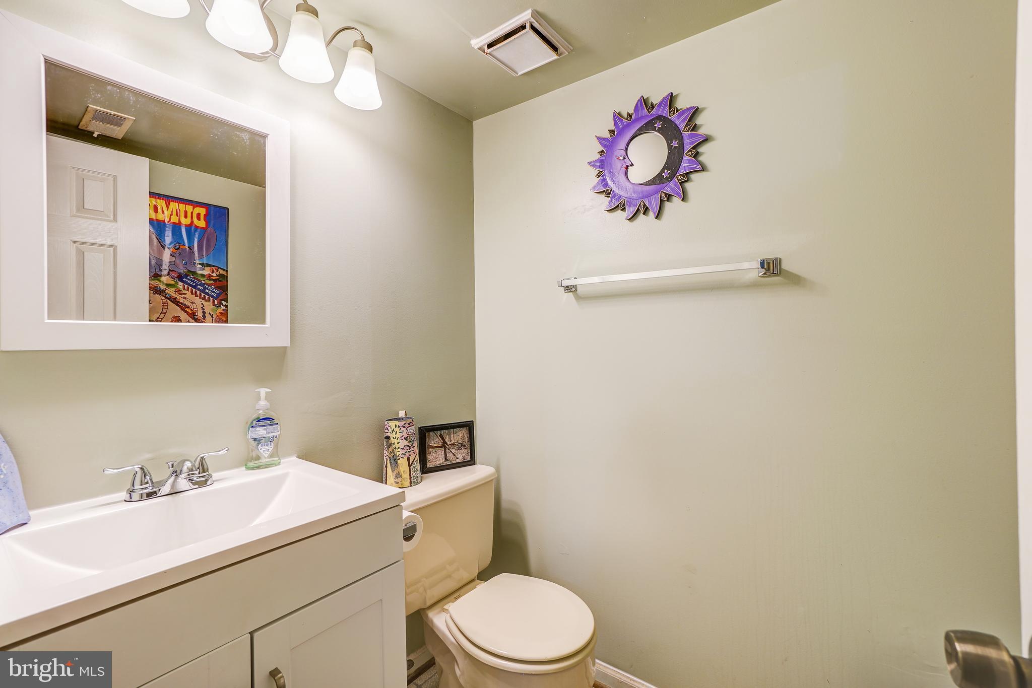 SILVER SPRING CNTRY CLUB - Residential Lease