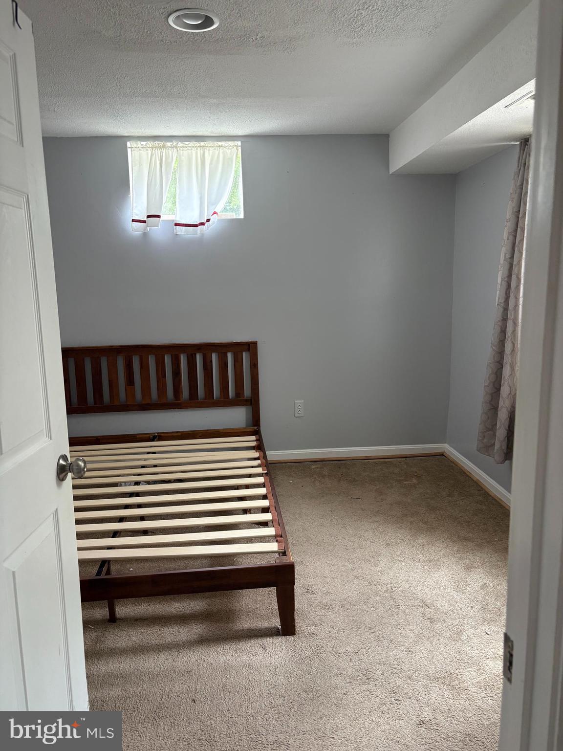 FRANKLIN SQUARE - Residential